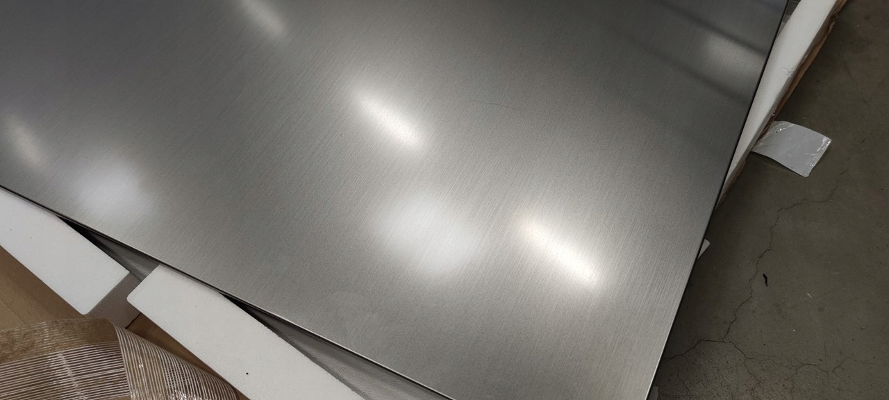 SAMSUNG Górny panel lodówka Bespoke 1.85m uszkodzony Kod producenta RA-B23EUUS9GG