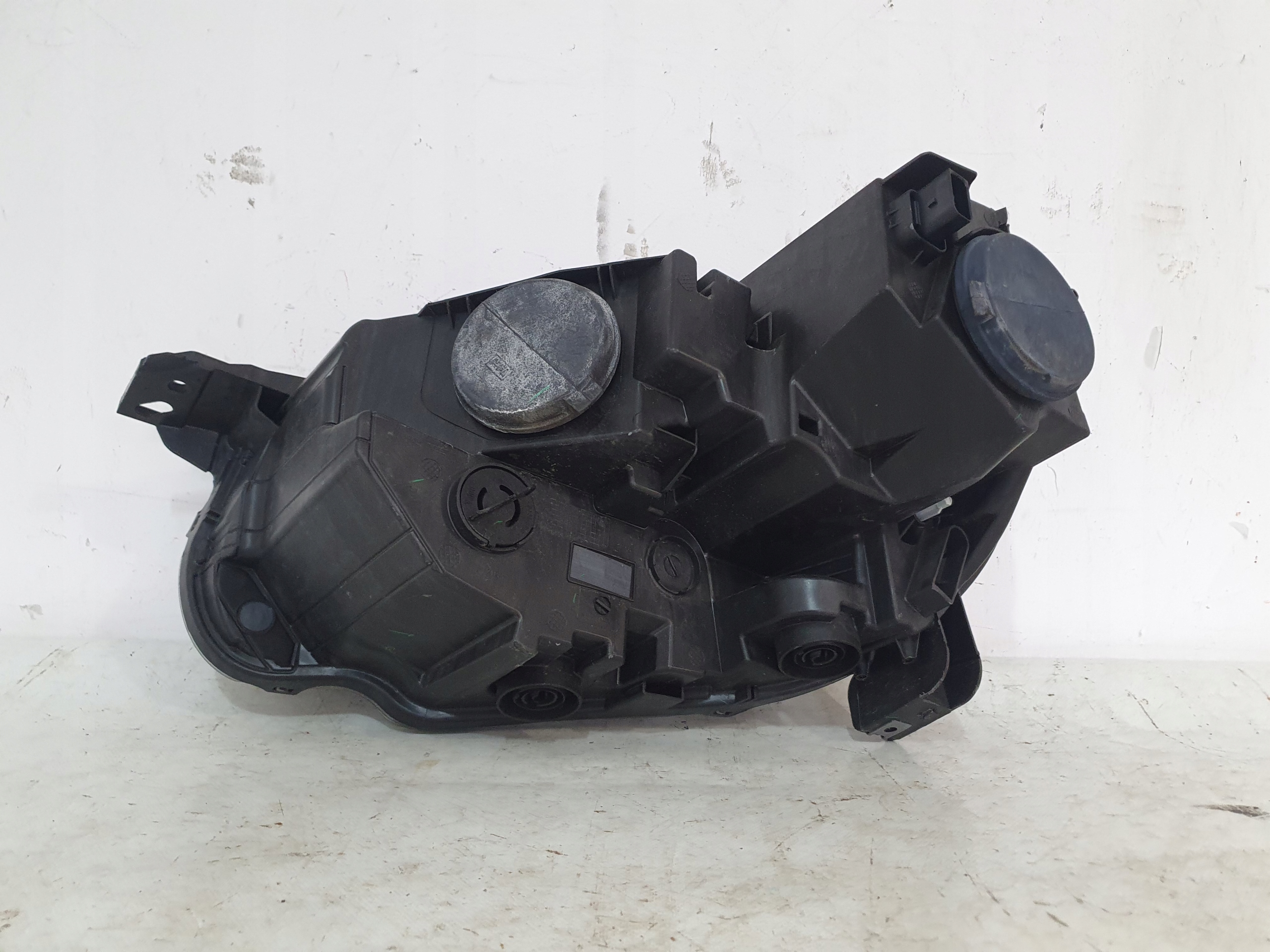 PEUGEOT RIFTER light right front 9816827180 LED