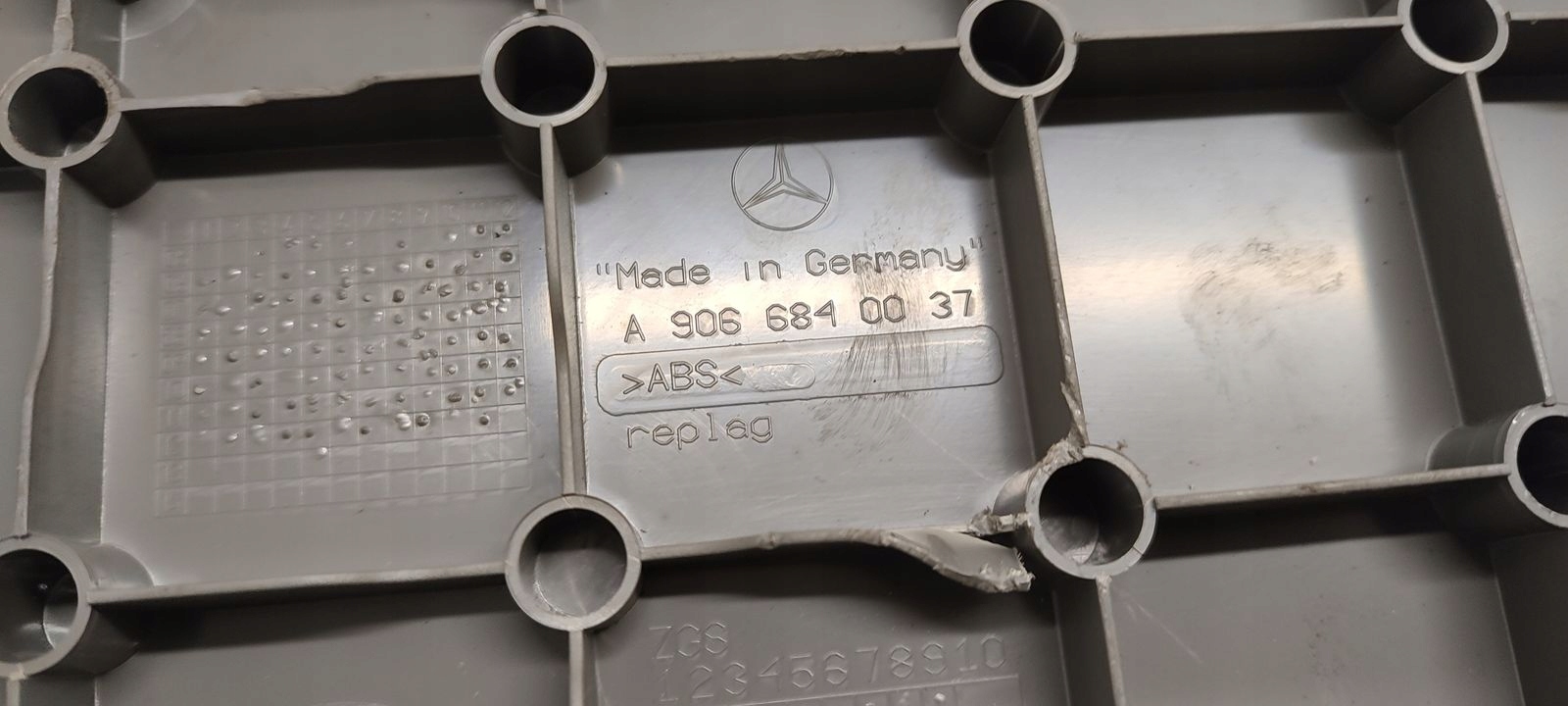 cover spoiler Mercedes Sprinter 906