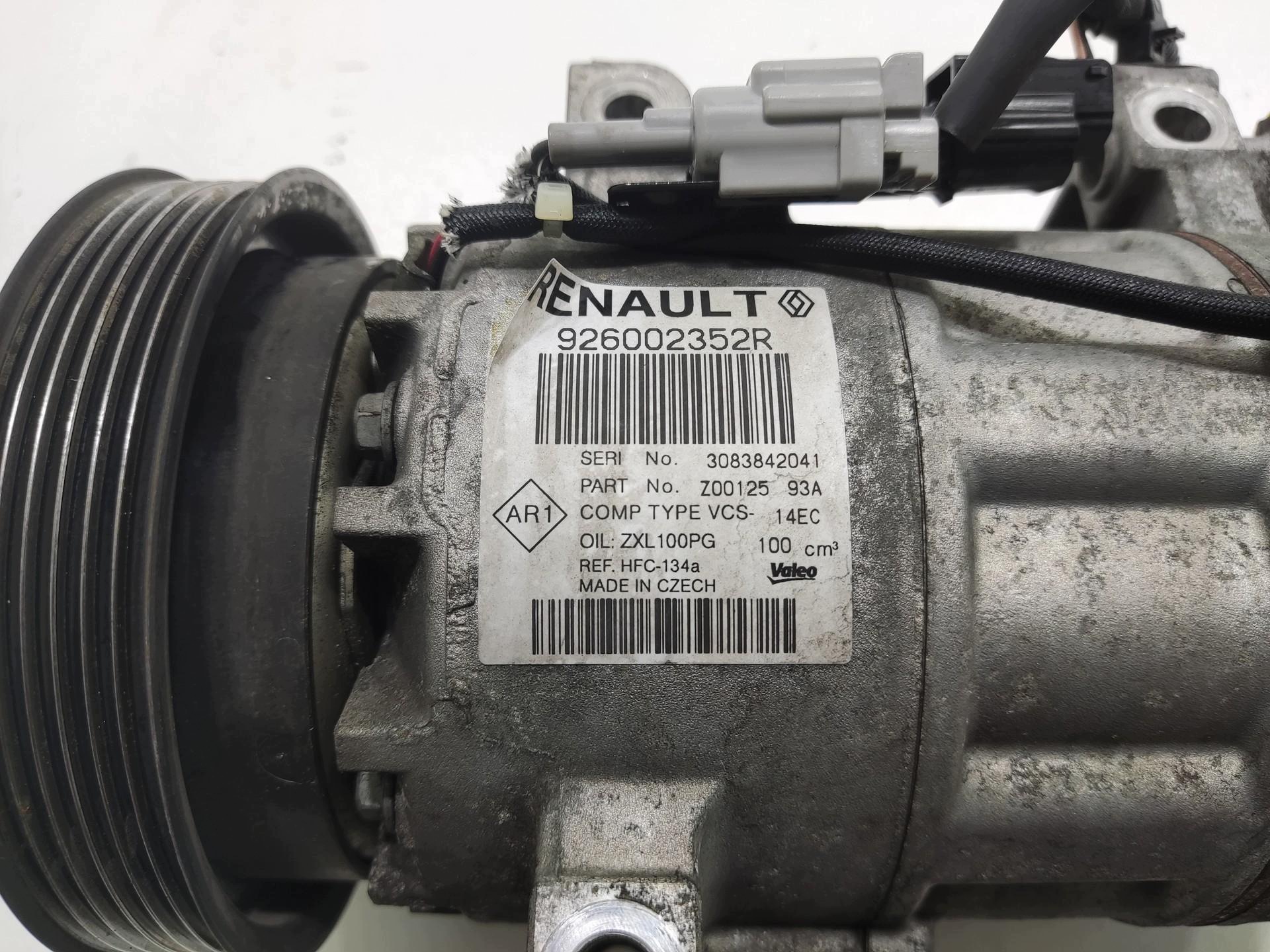 compressore aria condizionata RENAULT CAPTUR e 1.5 DCI 2013-2019 926002352R