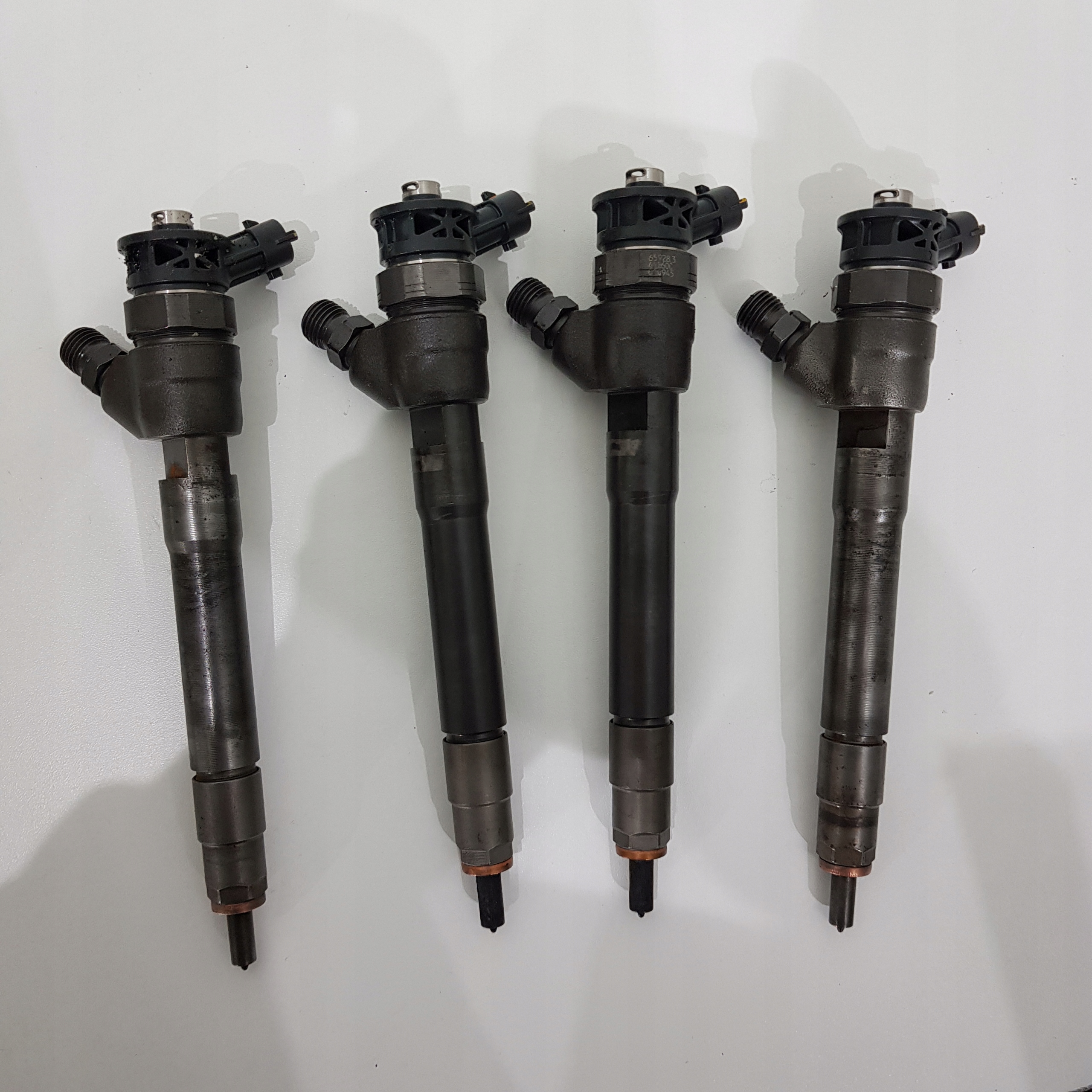Einspritzdüse RENAULT NISSAN 1.6 DCI BOSCH 0445110546