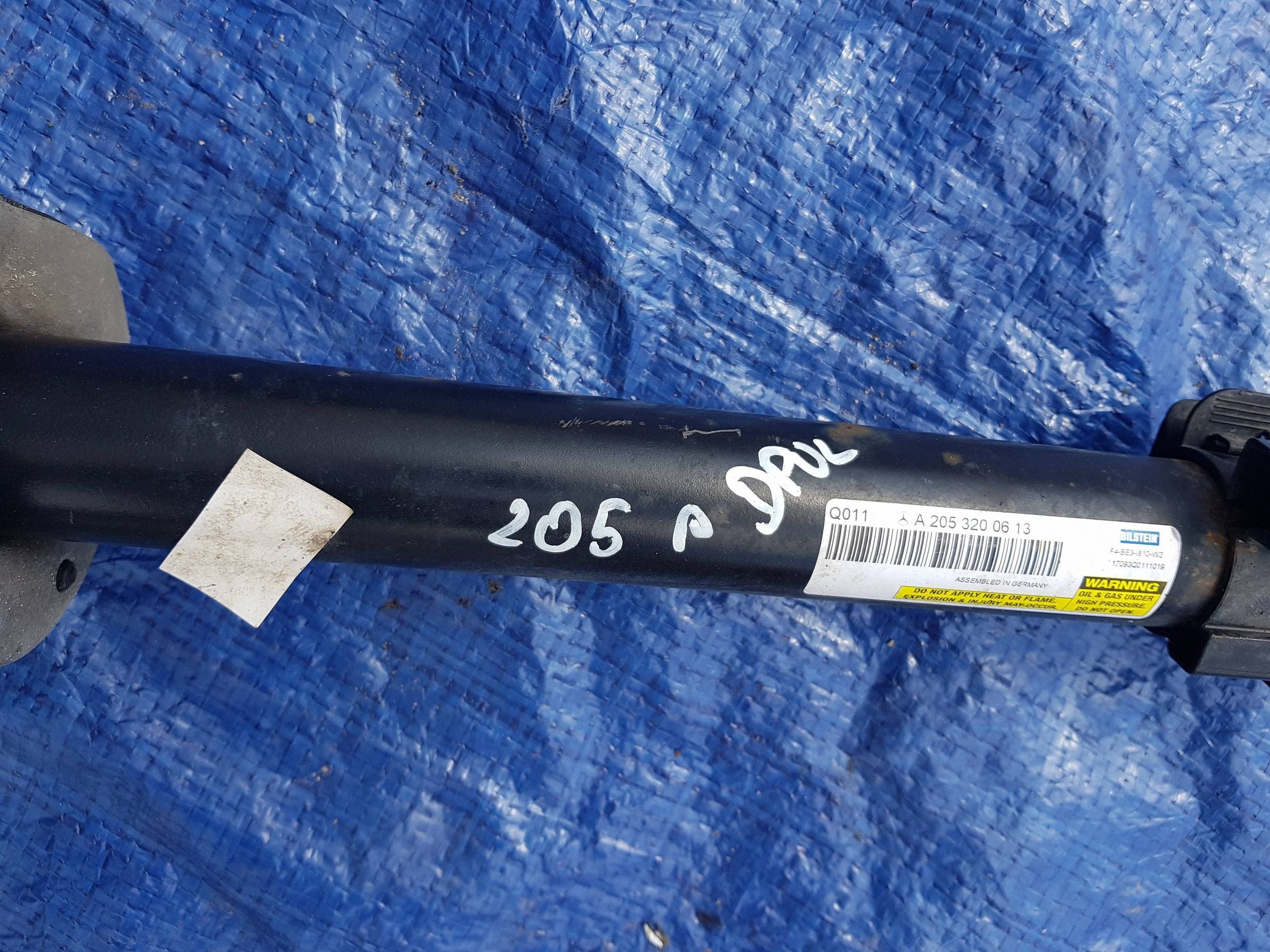 shock absorber front front right left Mercedes C W205 2053200613