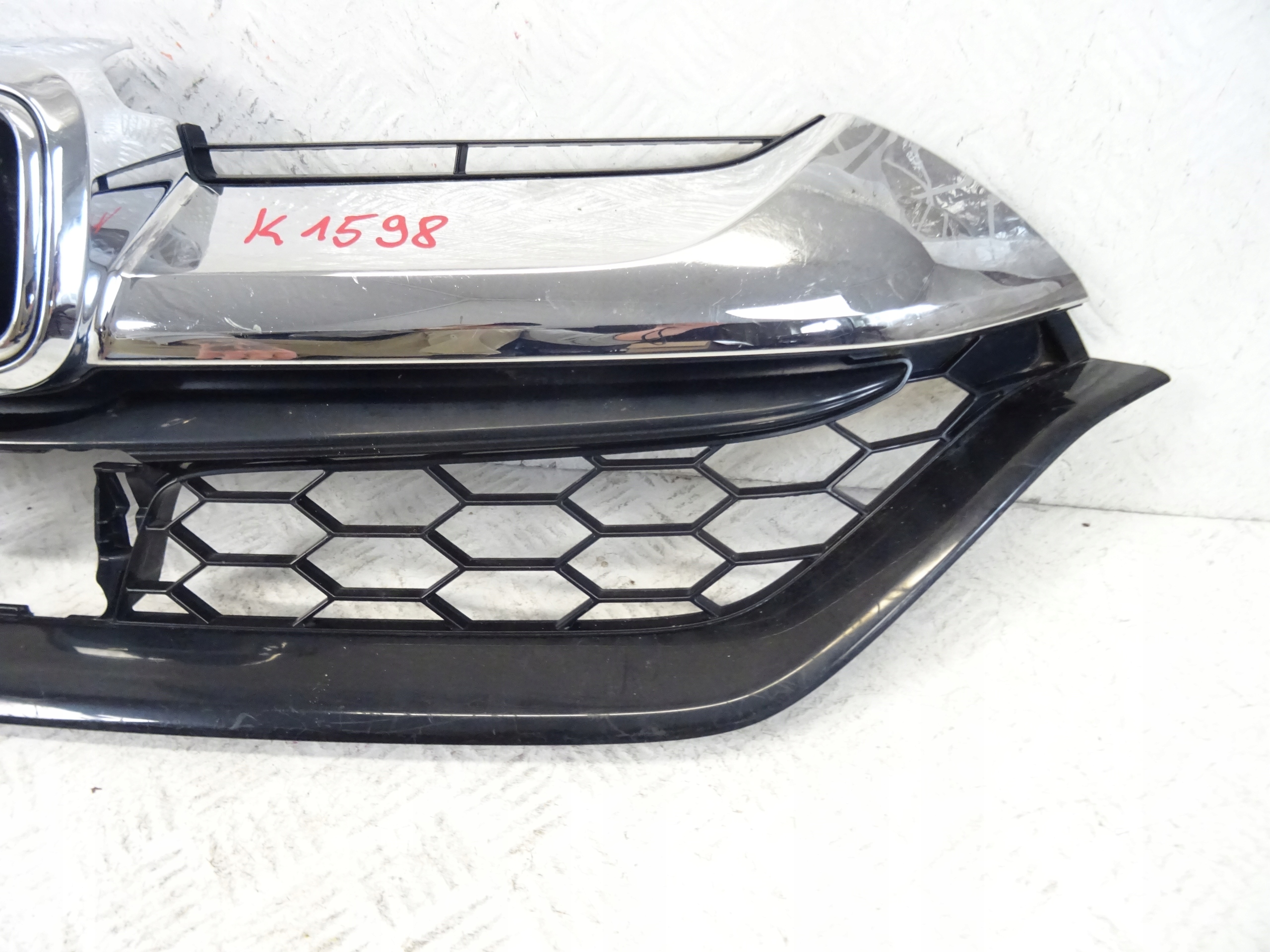 grill grille front front HONDA CR-V V 5 71121-TNY-G1