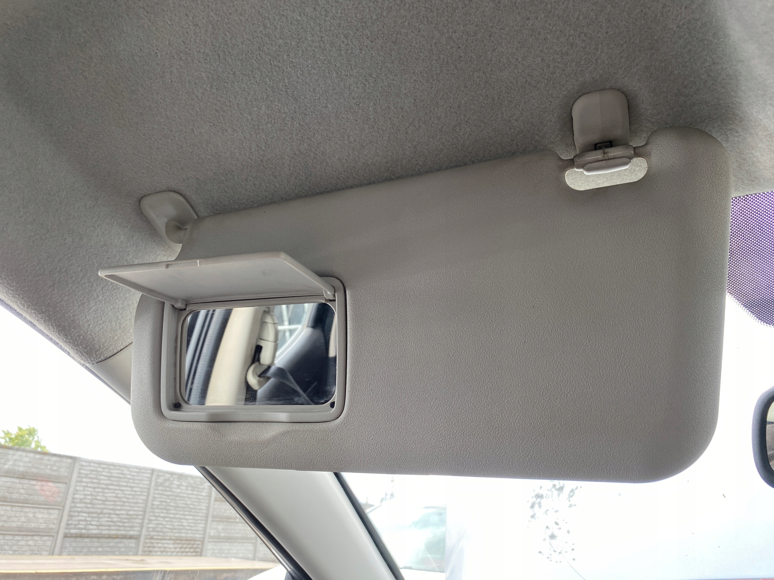 cover PRZECIWSLONECZNA visor left driver´s Mazda 2 II 08-15