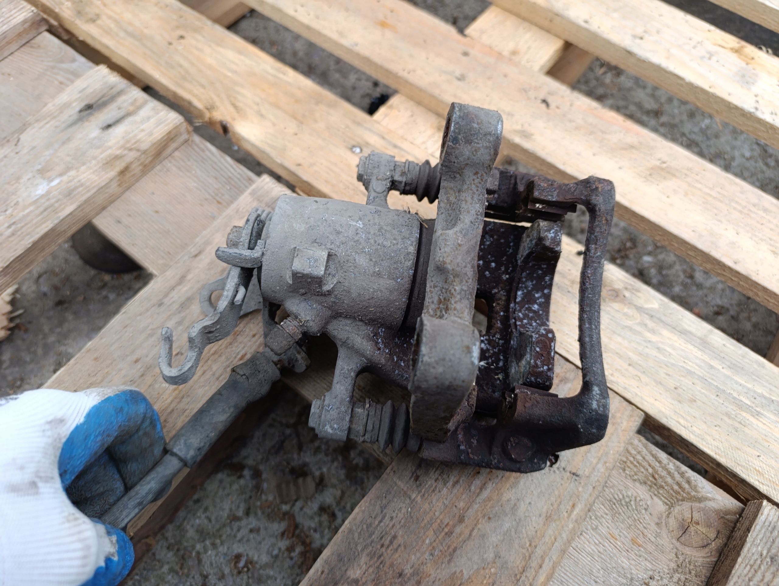caliper brake seat altea left rear part