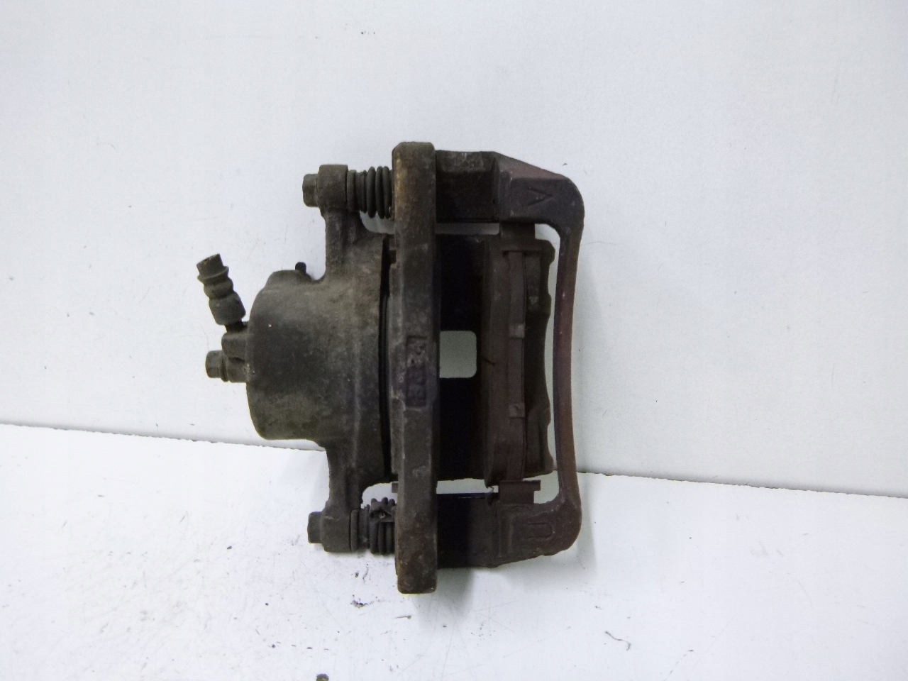caliper brake front Chevrolet Rezzo 1.6 2004r.