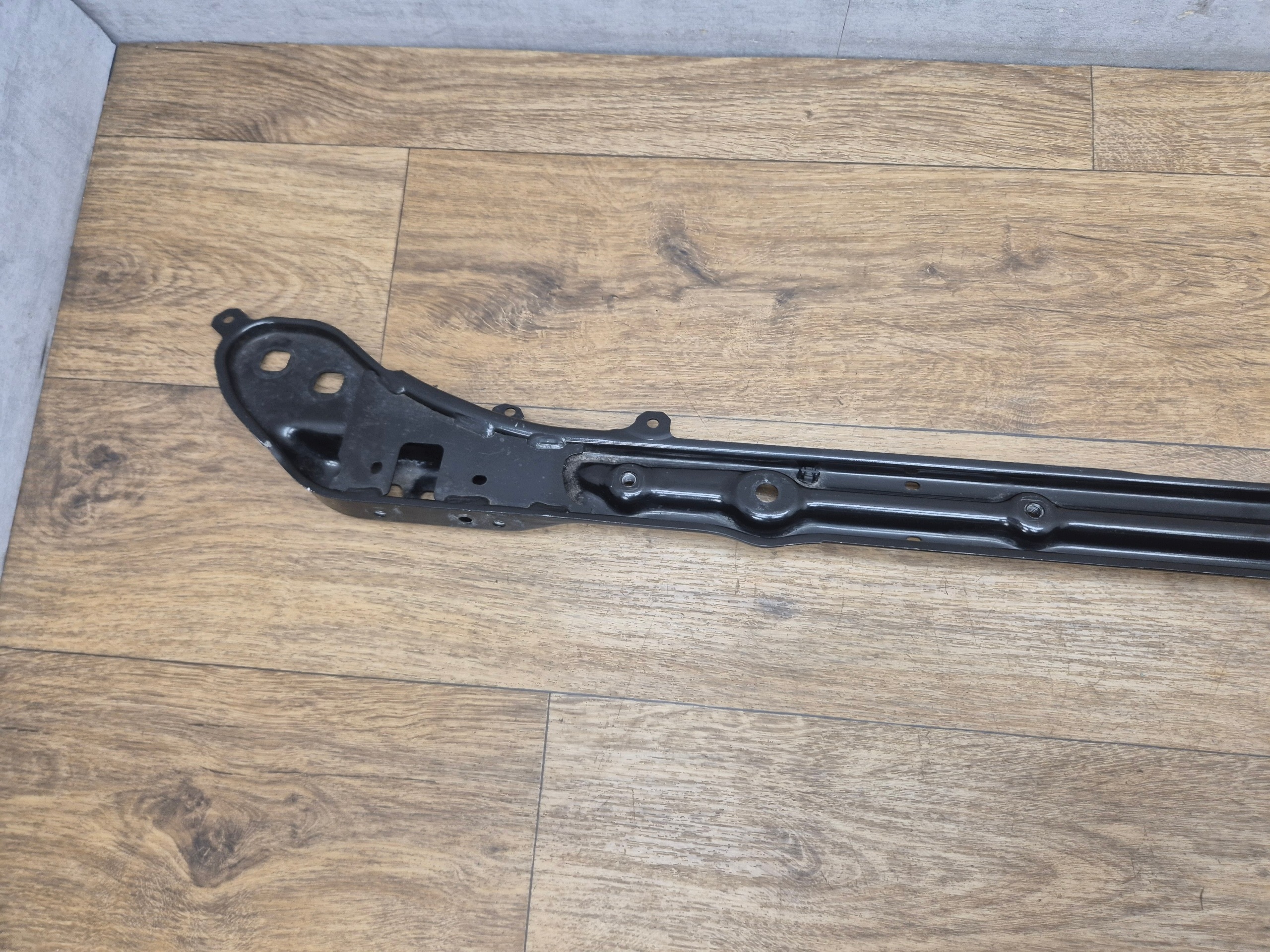 BMW G20 G21 G42 upper pillar iron supports front sider rear 7499226