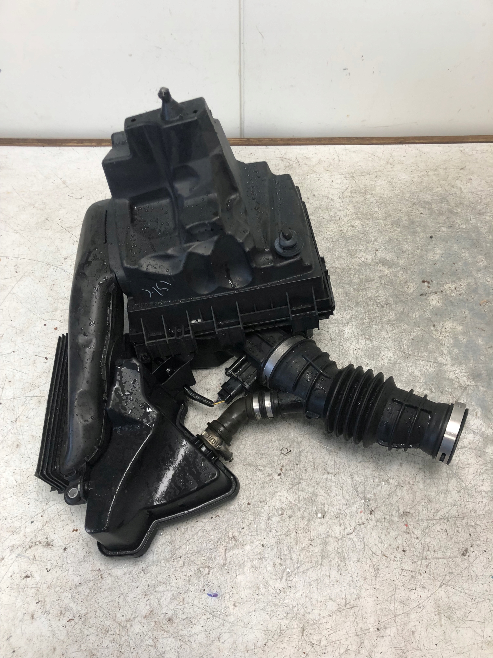 Gehäuse filter luft FORD MONDEO MK5