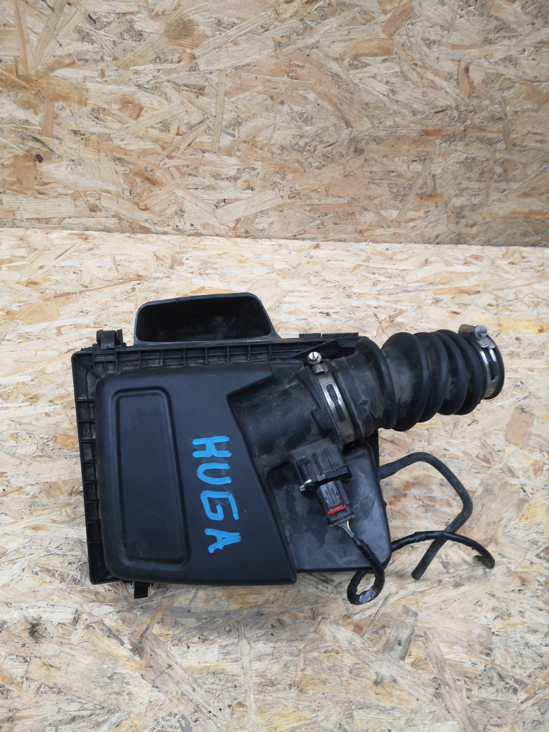 KUGA MK3 КОРПУС ПОВІТРЯНОГО ФІЛЬТРА LX61-9600-EA