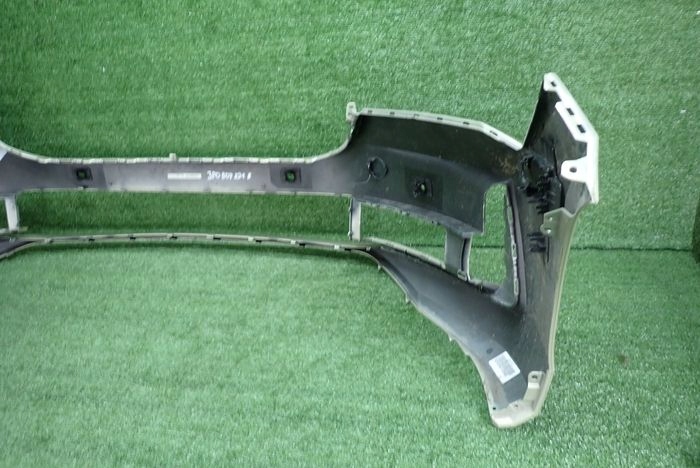 SKODA SUPERB IV 23- Frontstoßstange vorne