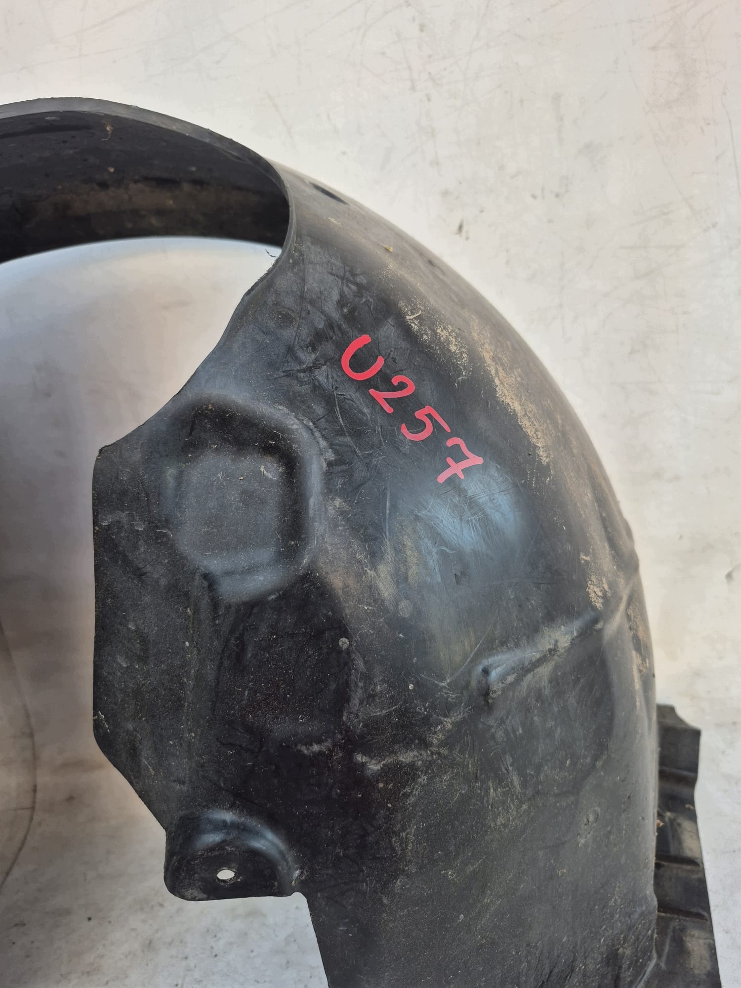 AUDI A3 8Y 20- mudguard right front front 8Y0821172N
