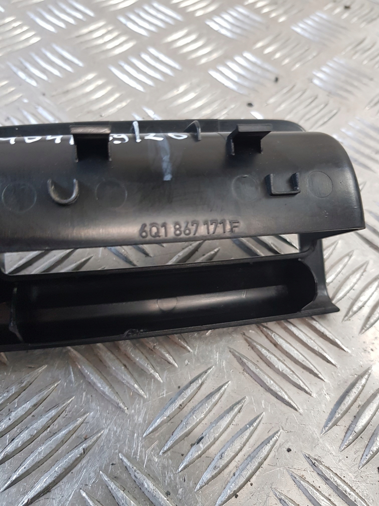 control panel of the window 6Q1867171F VW POLO IV 01R