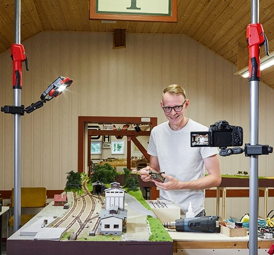 Alt