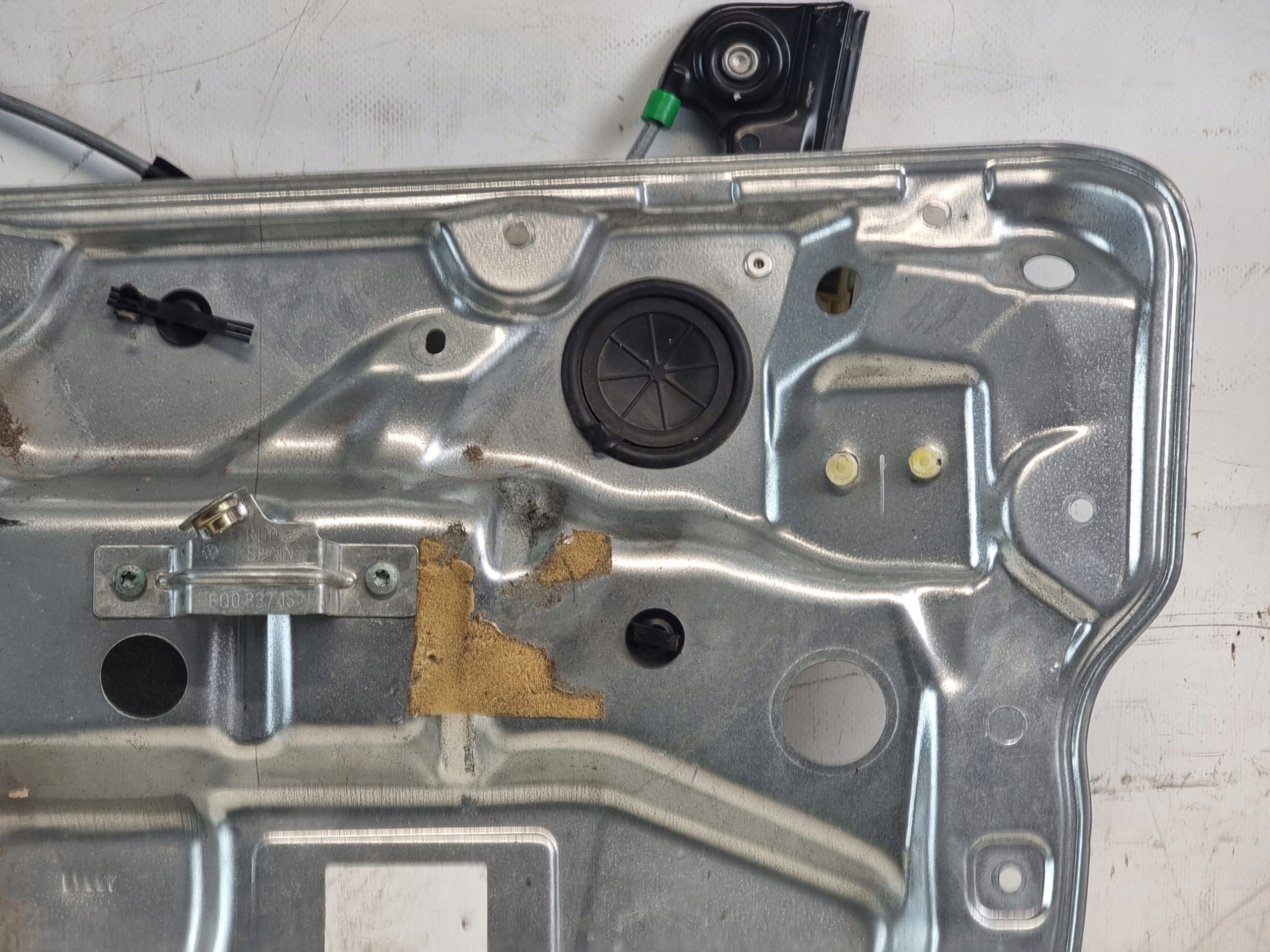 window regulator right front OE 6Q4837756 VW POLO IV 4