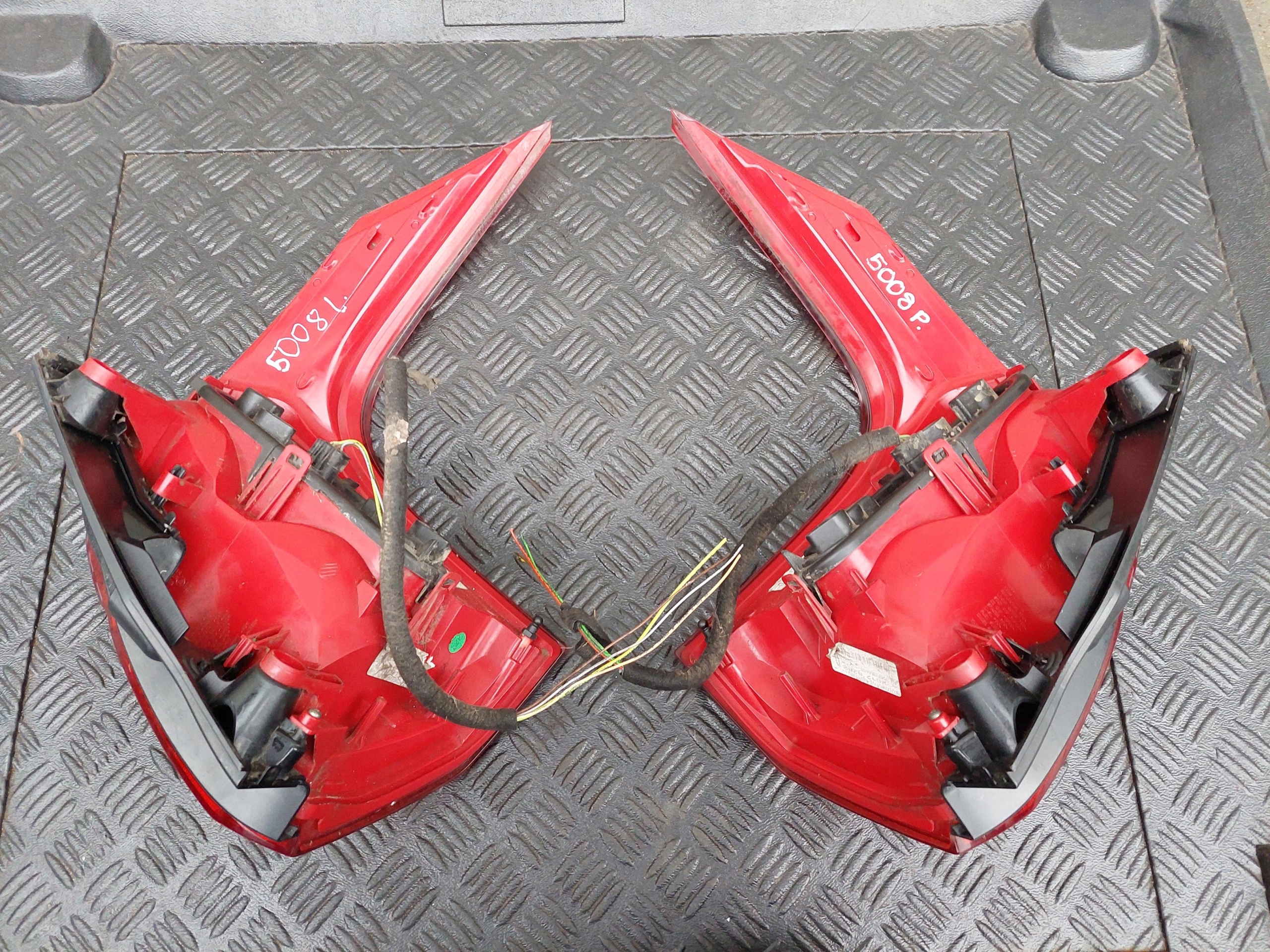 light rear part rear right PEUGEOT 5008 and LKRD