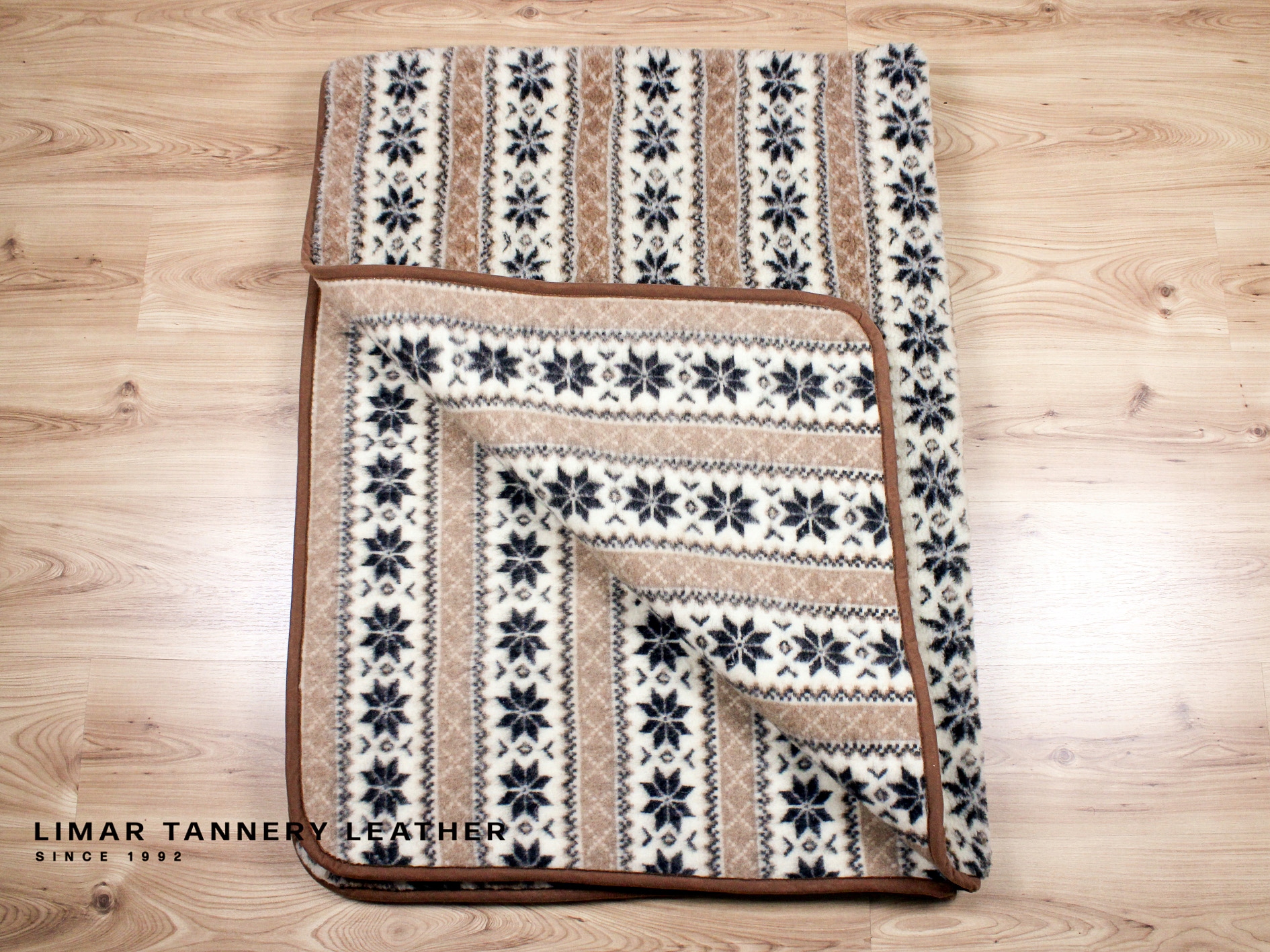 Koc wełniany 200x220cm KARMELOWA GWIAZDKA EAN (GTIN) 5904238430354