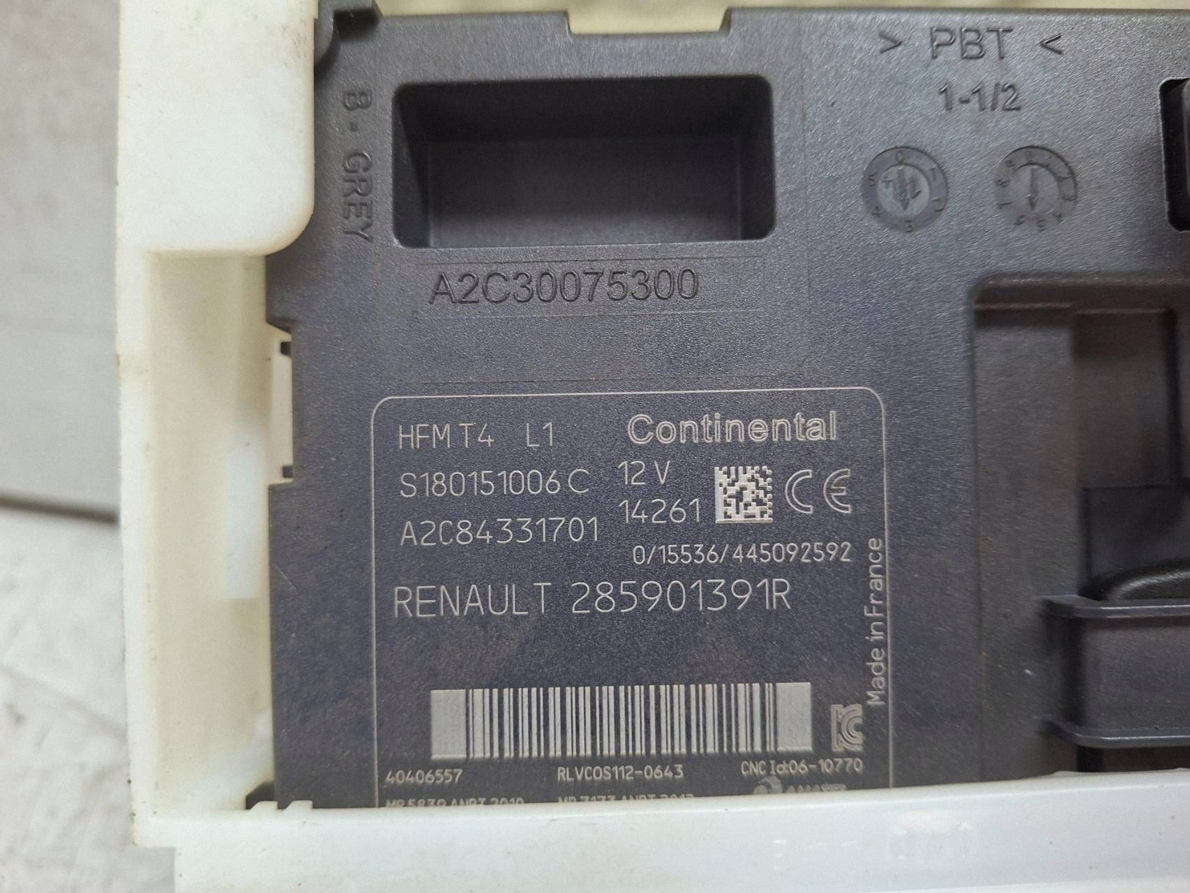 card reader 2X KARTA 285901391R A2C84331701 RENAULT