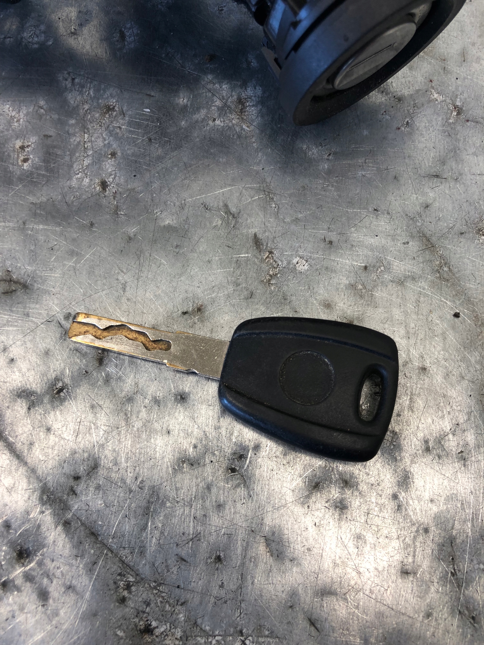ignition + key FIAT PUNTO EVO 61146900