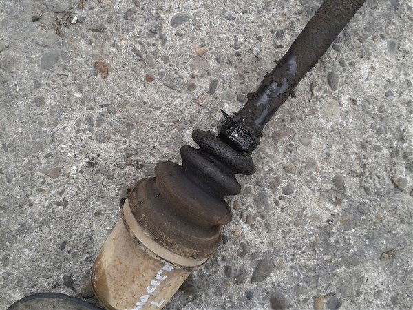 POLOS LEWA KIA CEED I 1 4 B BENZ POLOSKA Manufacturer KIA