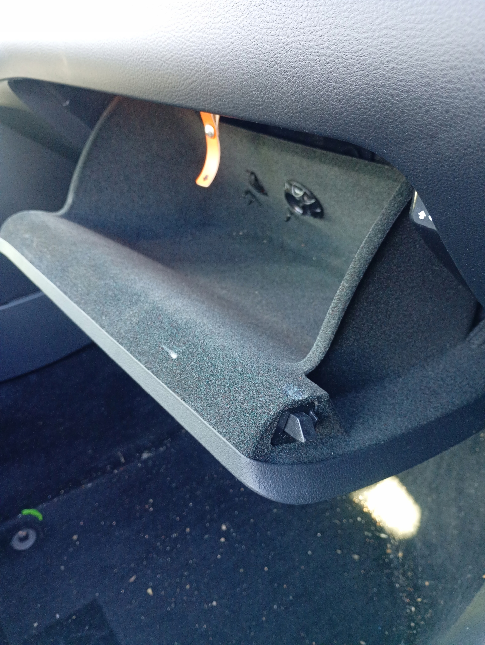 VW Passat B7 10-14 Handschuhfach des Beifahrers