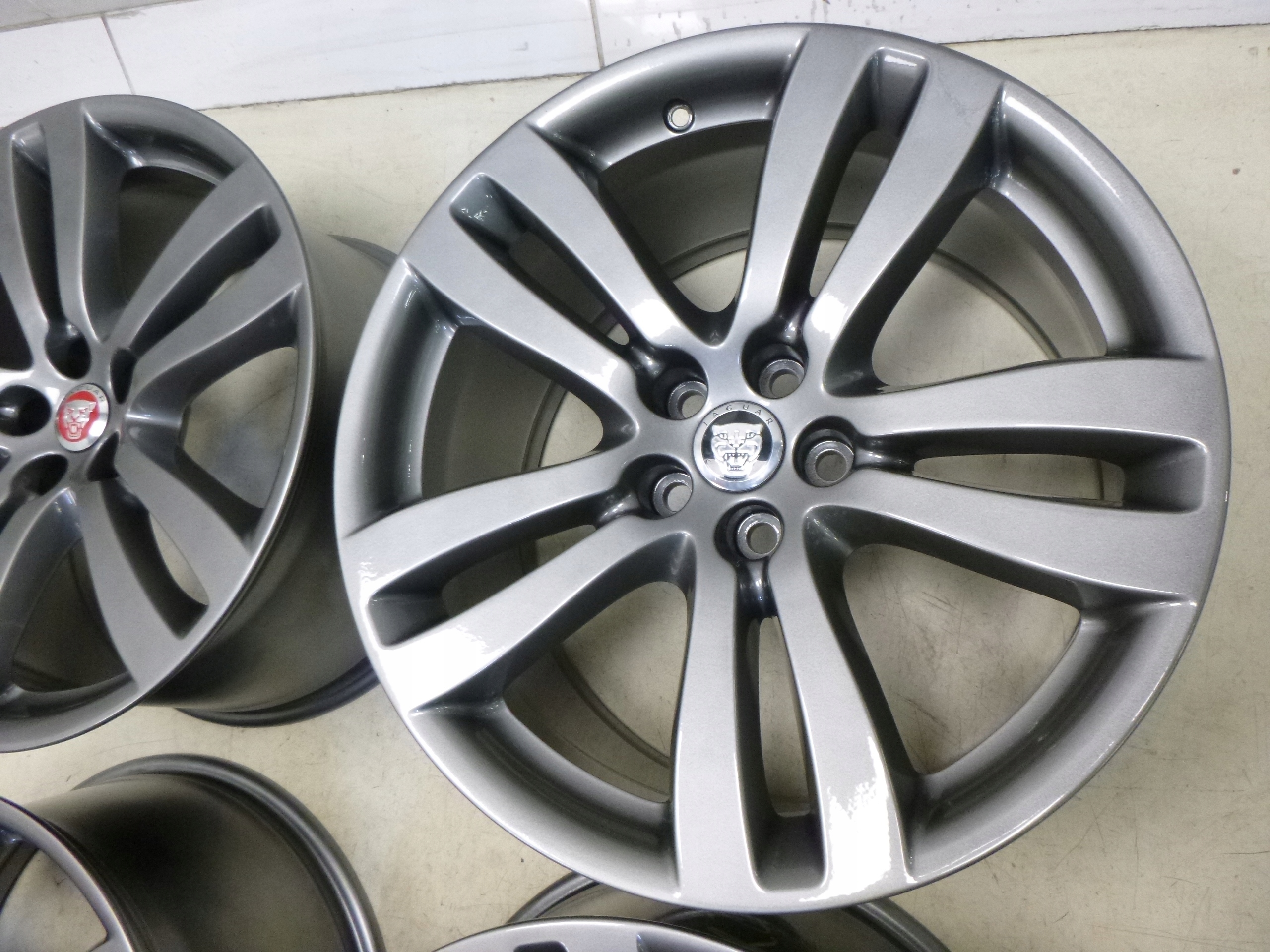 JAGUAR XJ x351 discs aluminium 19R disc wheels wheel