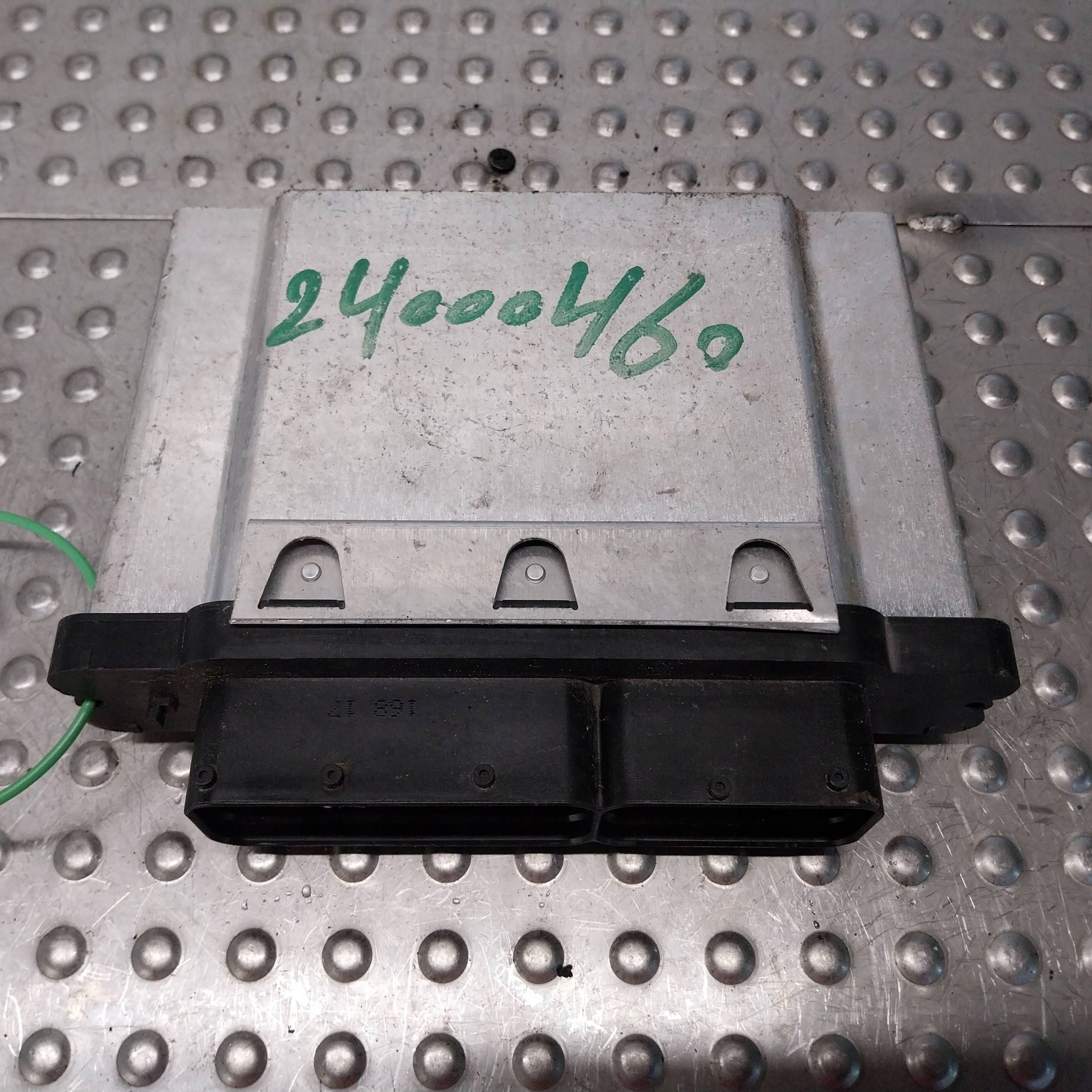 computer control unit of the engine 04E907309BJ LEON III Q2 A3 8V GOLF VII 1.4TSI 02