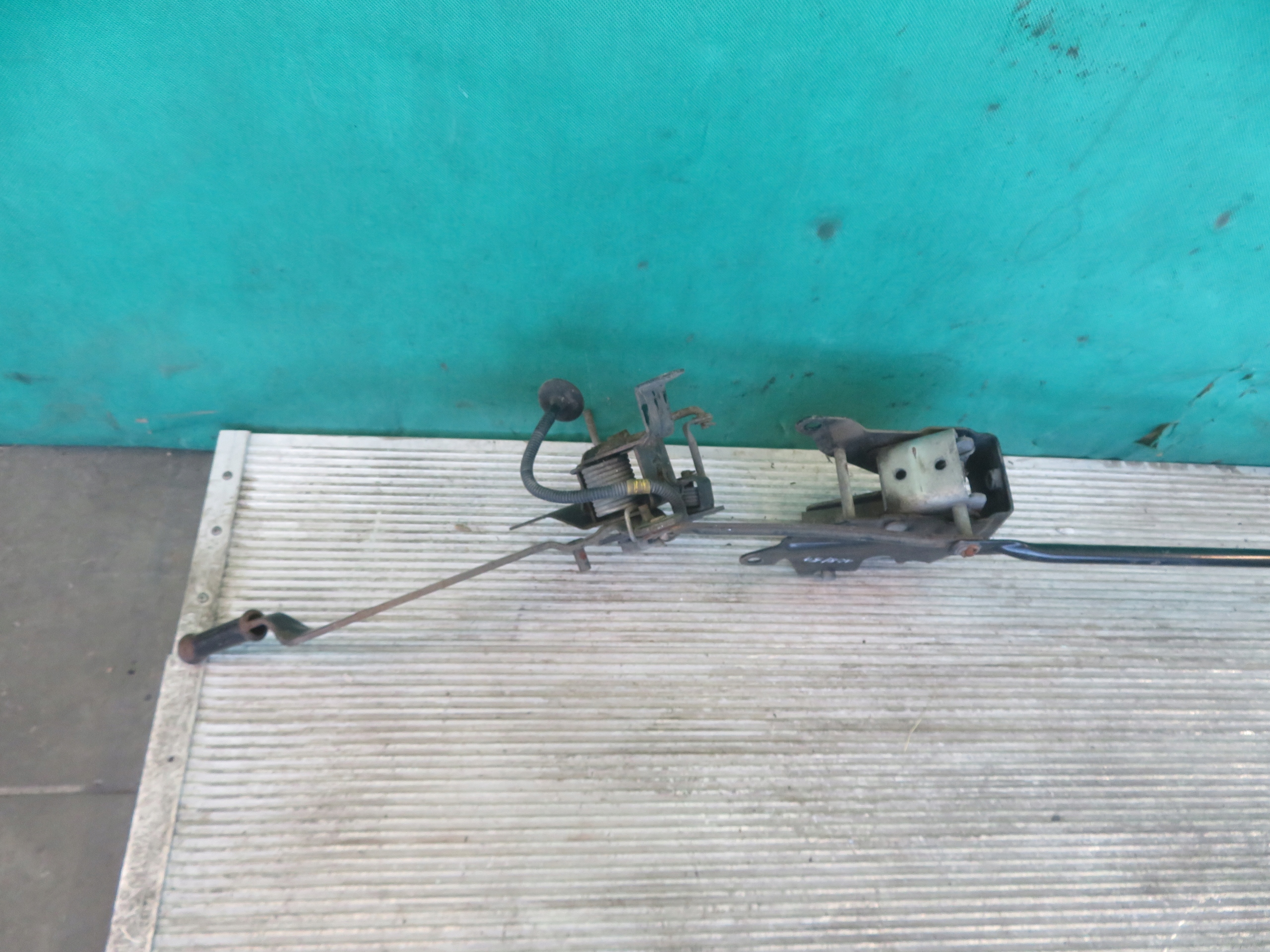 lock cabs MITSUBISHI CANTER FUSO 15R