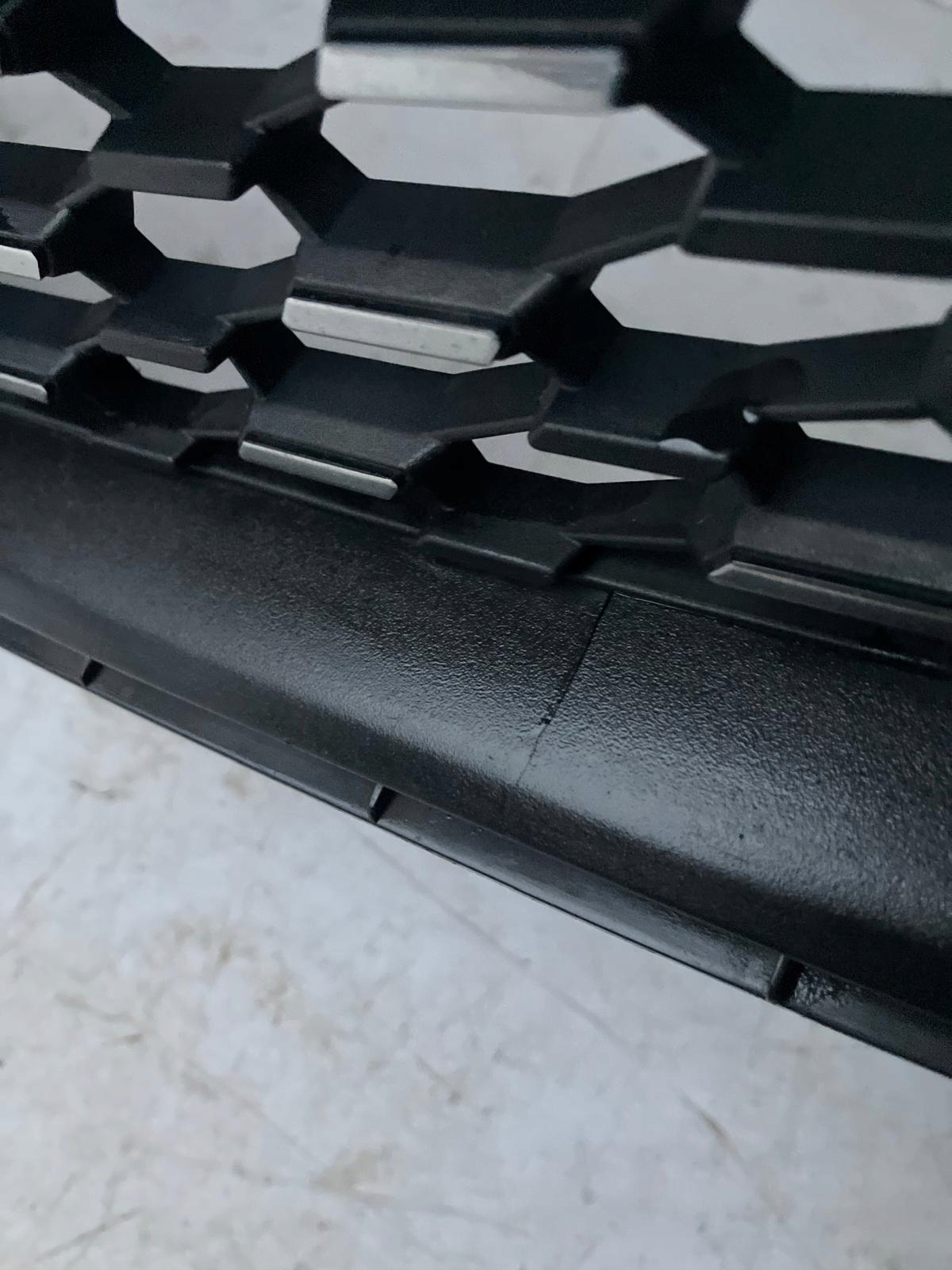 Opel Corsa Kühlergrill FRONTGRILL Kühlergitter 98334061 - Thumbnail 5