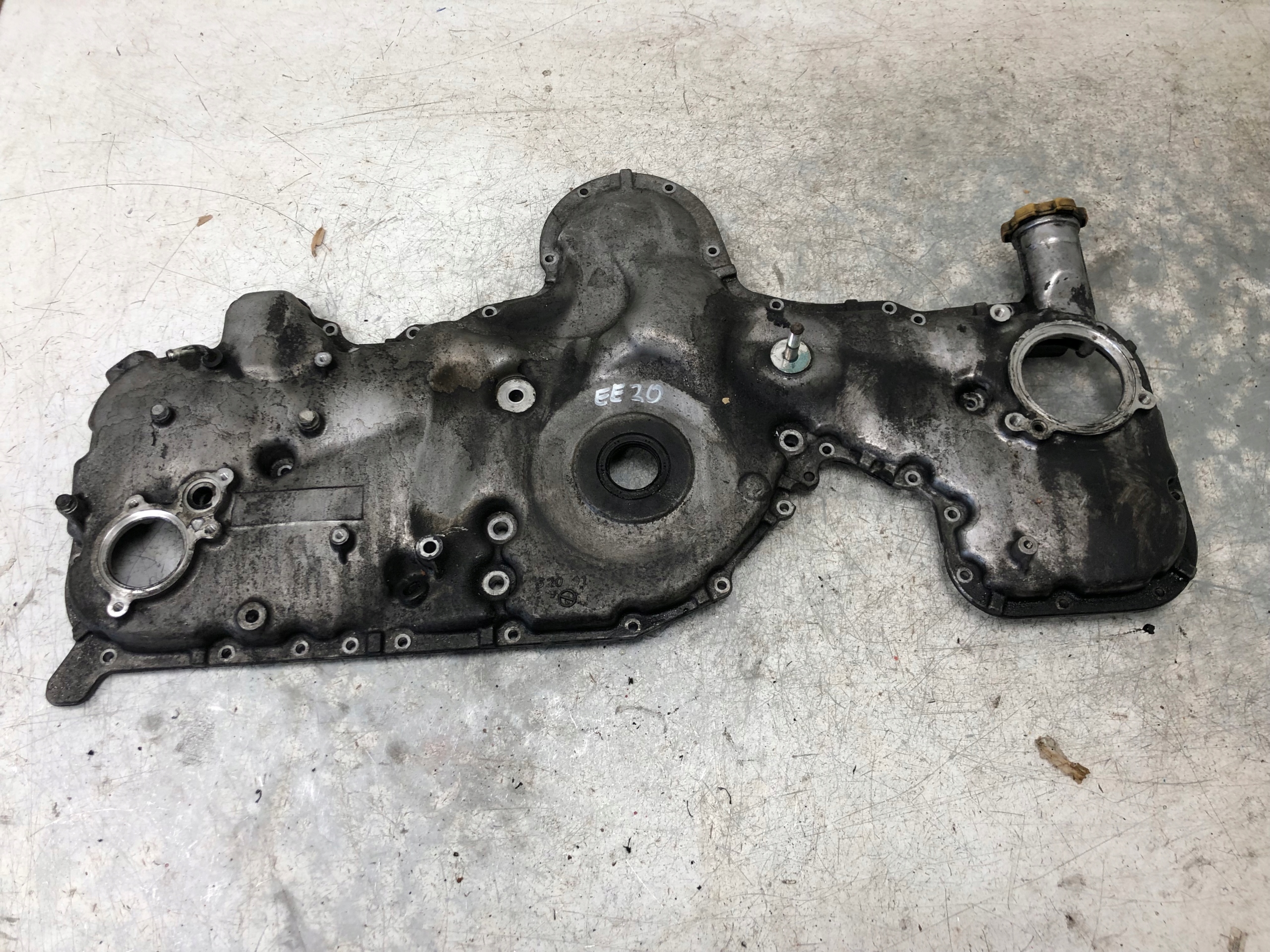 Couvercle carter distribution SUBARU LEGACY IV 2.0D EE20