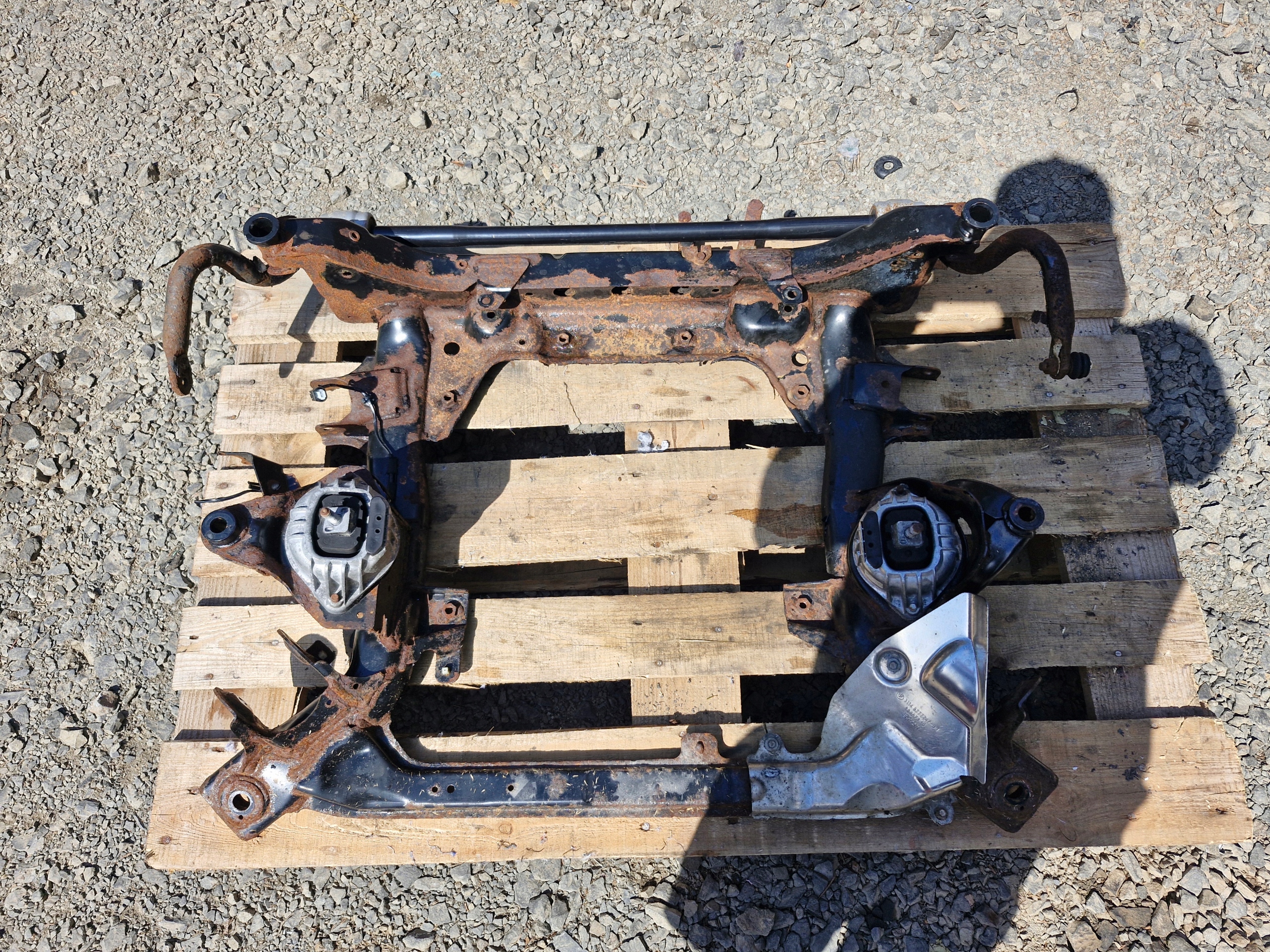 BMW E90 E91 E92 subframe front springing sider axle beam front XDRIVE 6776763