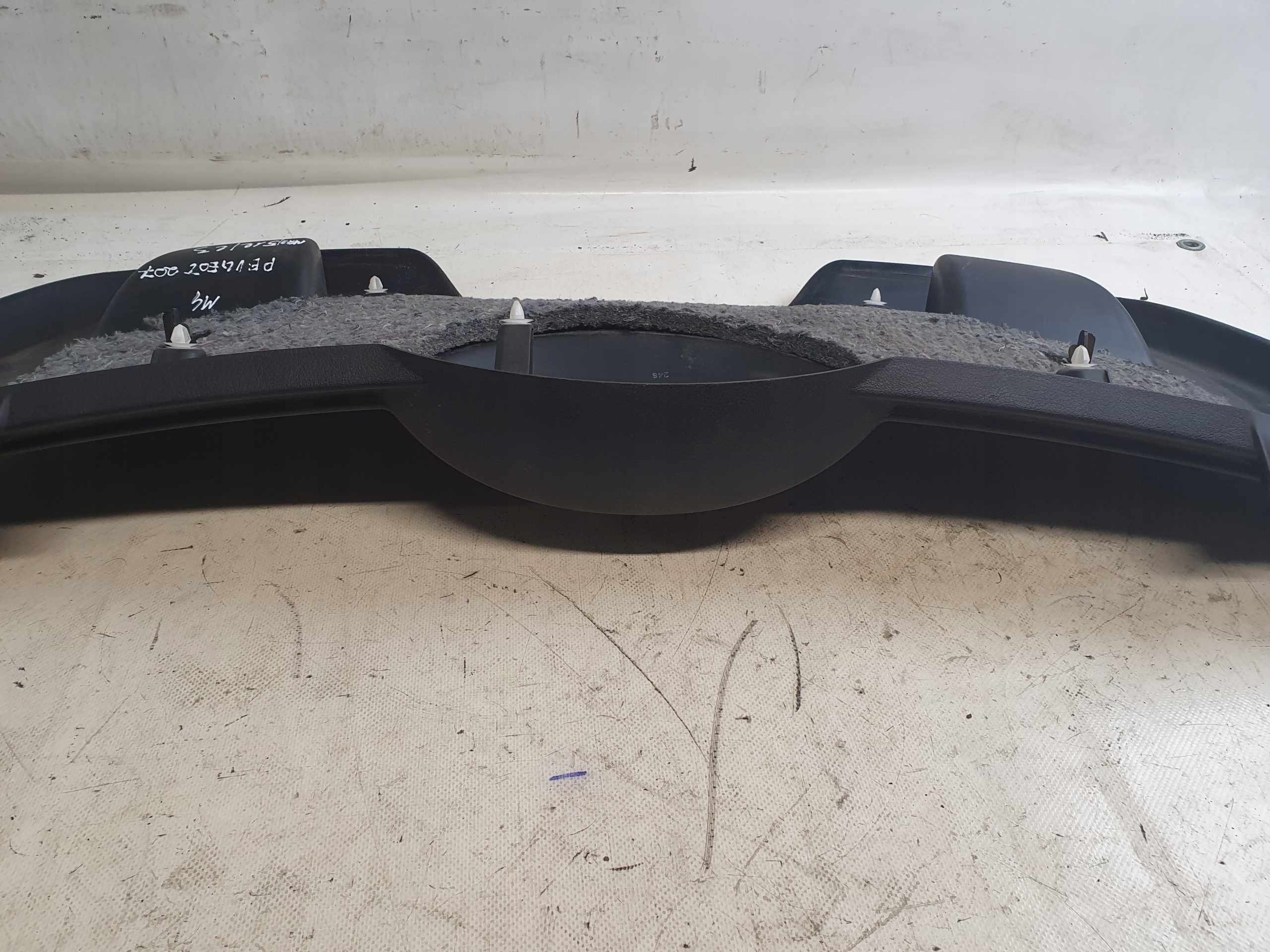 upholstery plastic bonnet boot PEUGEOT 207 HB 06-09R.