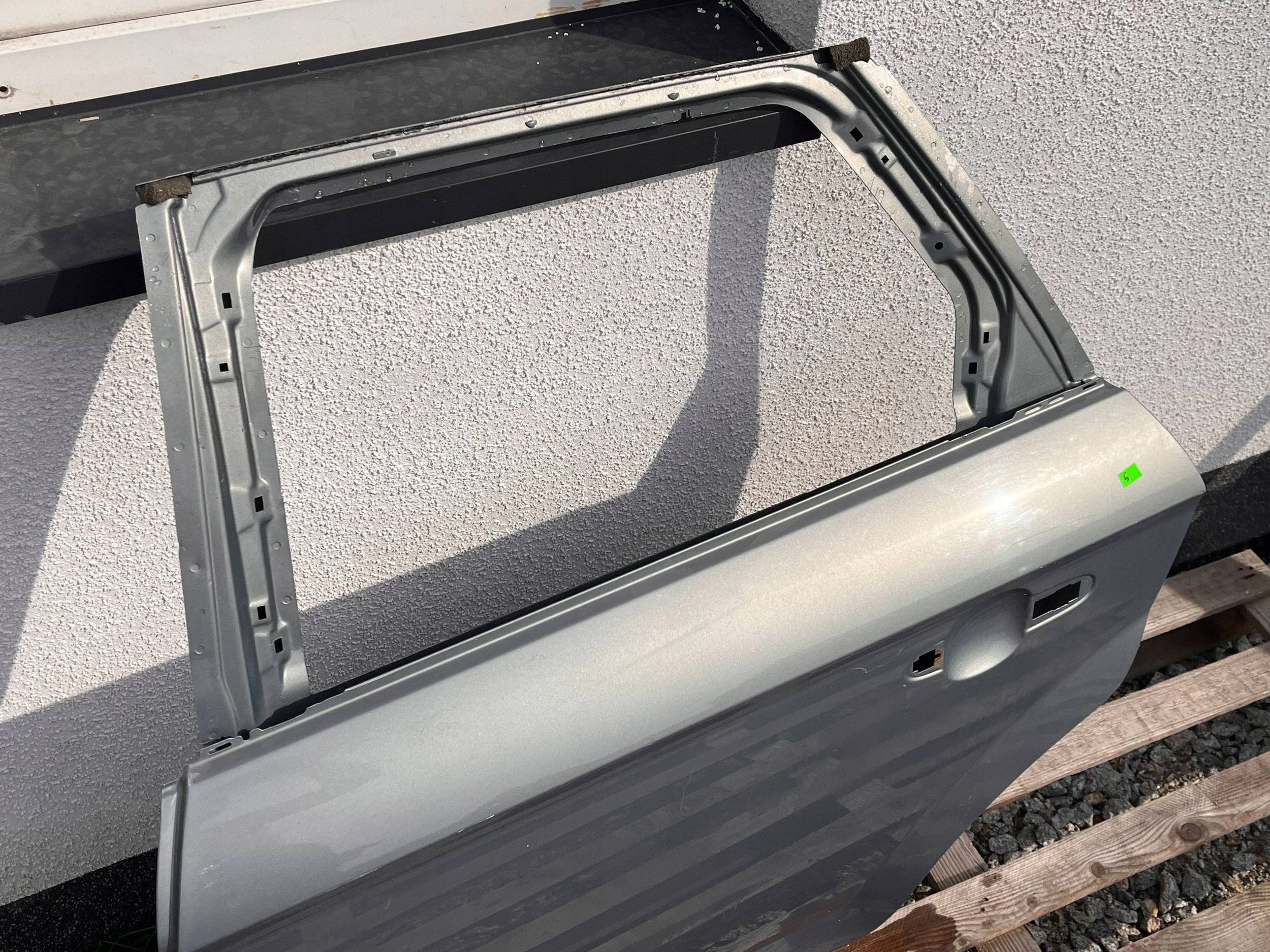 tür hinten links seite FORD MONDEO MK IV 1582408 @M