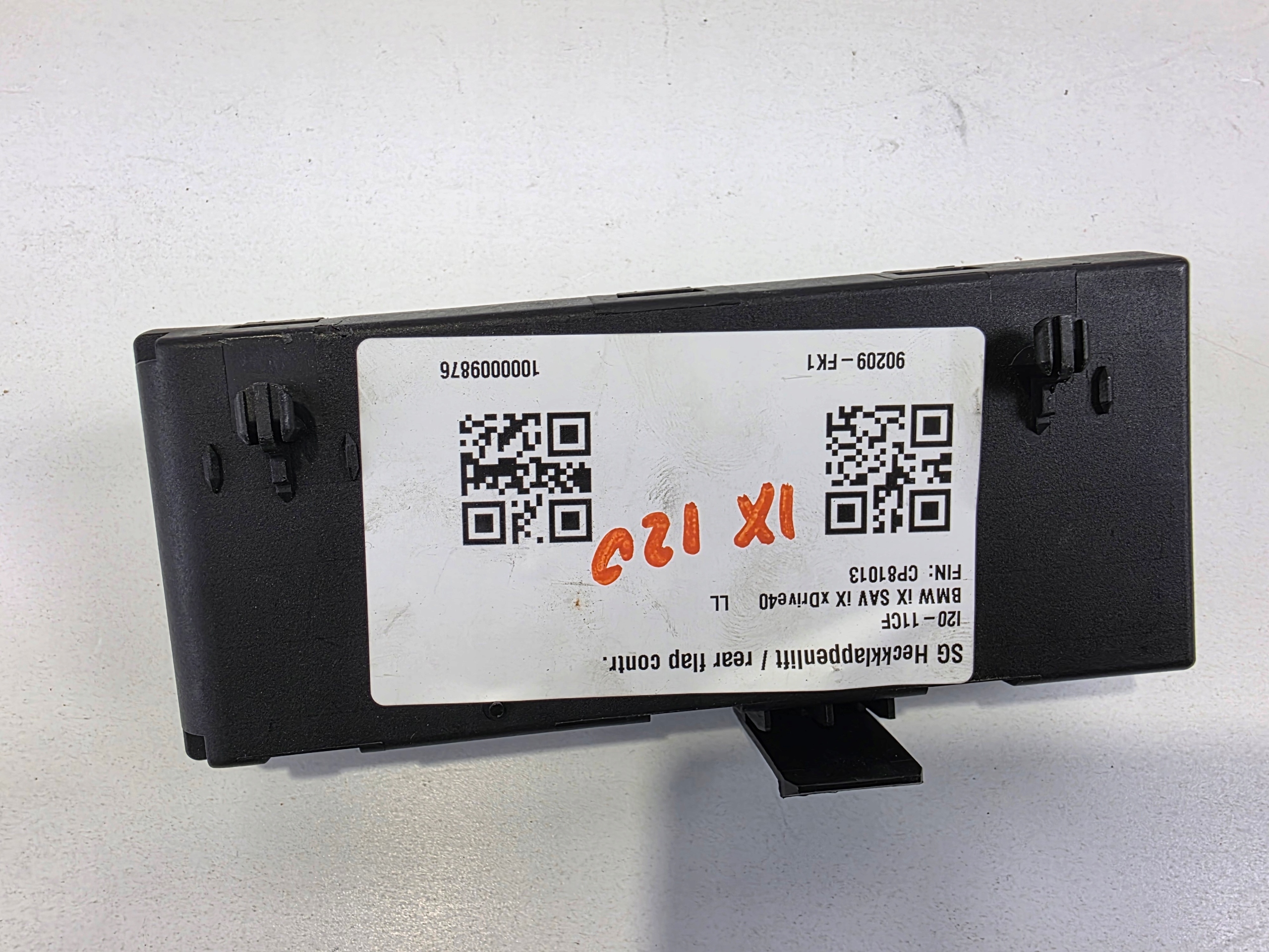 module control unit bonnet BMW IX I20 X1 U11 5A74B09