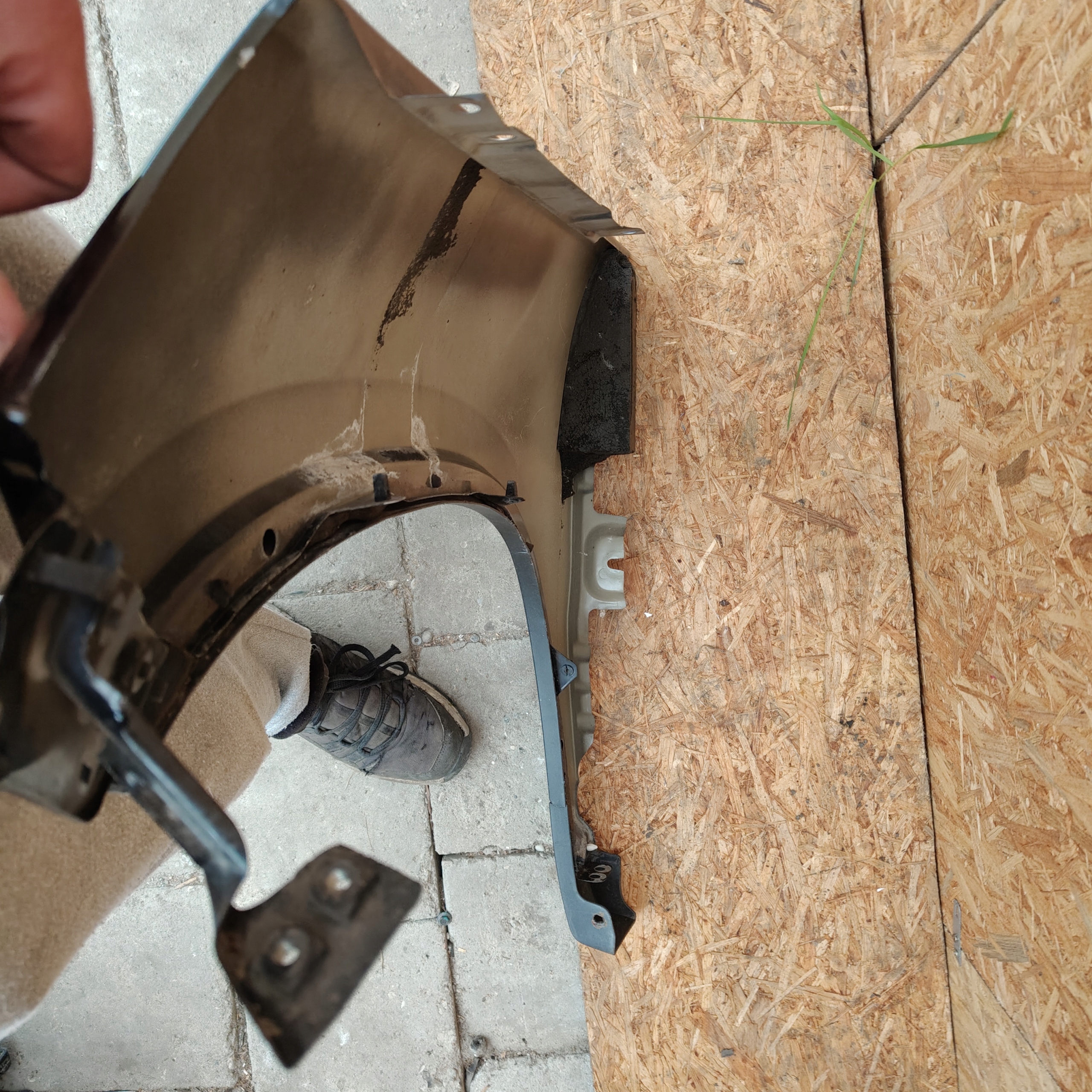 fender front front right VW TIGUAN and