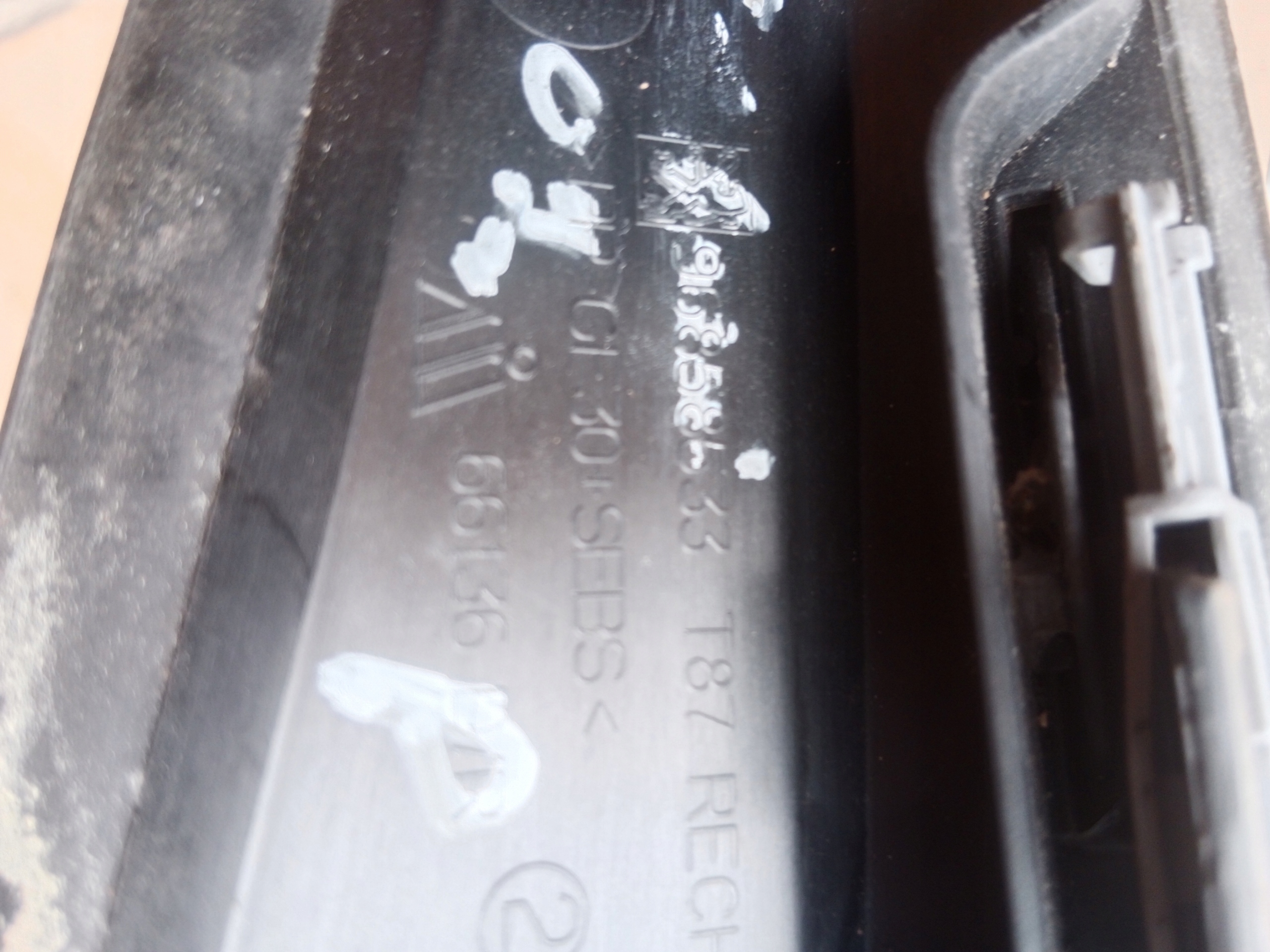 moulding windows CZOLOWEJ right PEUGEOT 5008 96858533