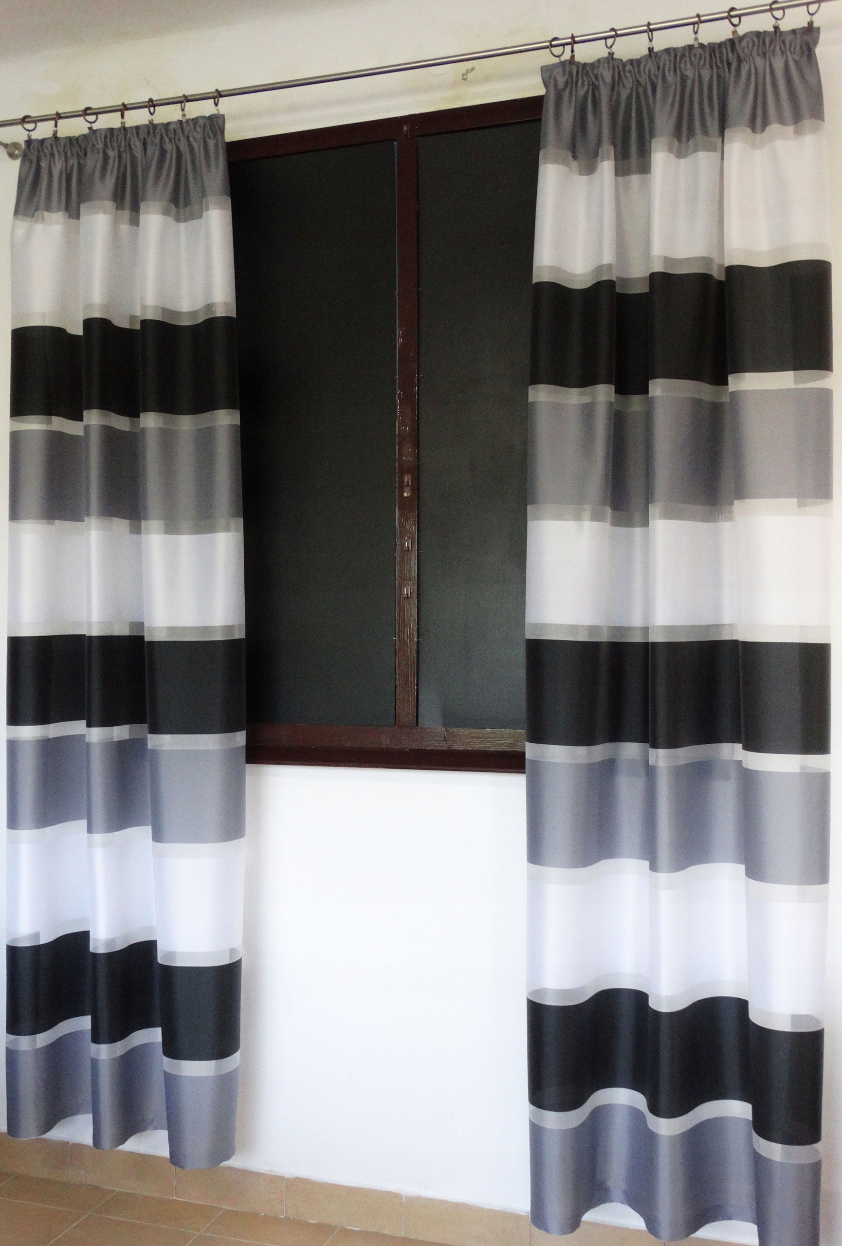 

Mg Zasłona Fluoryt Popiel 140X250 z taśmą polski