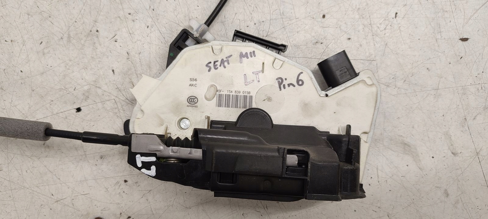 lock rear part rear left Seat Mii 1,0 MPI