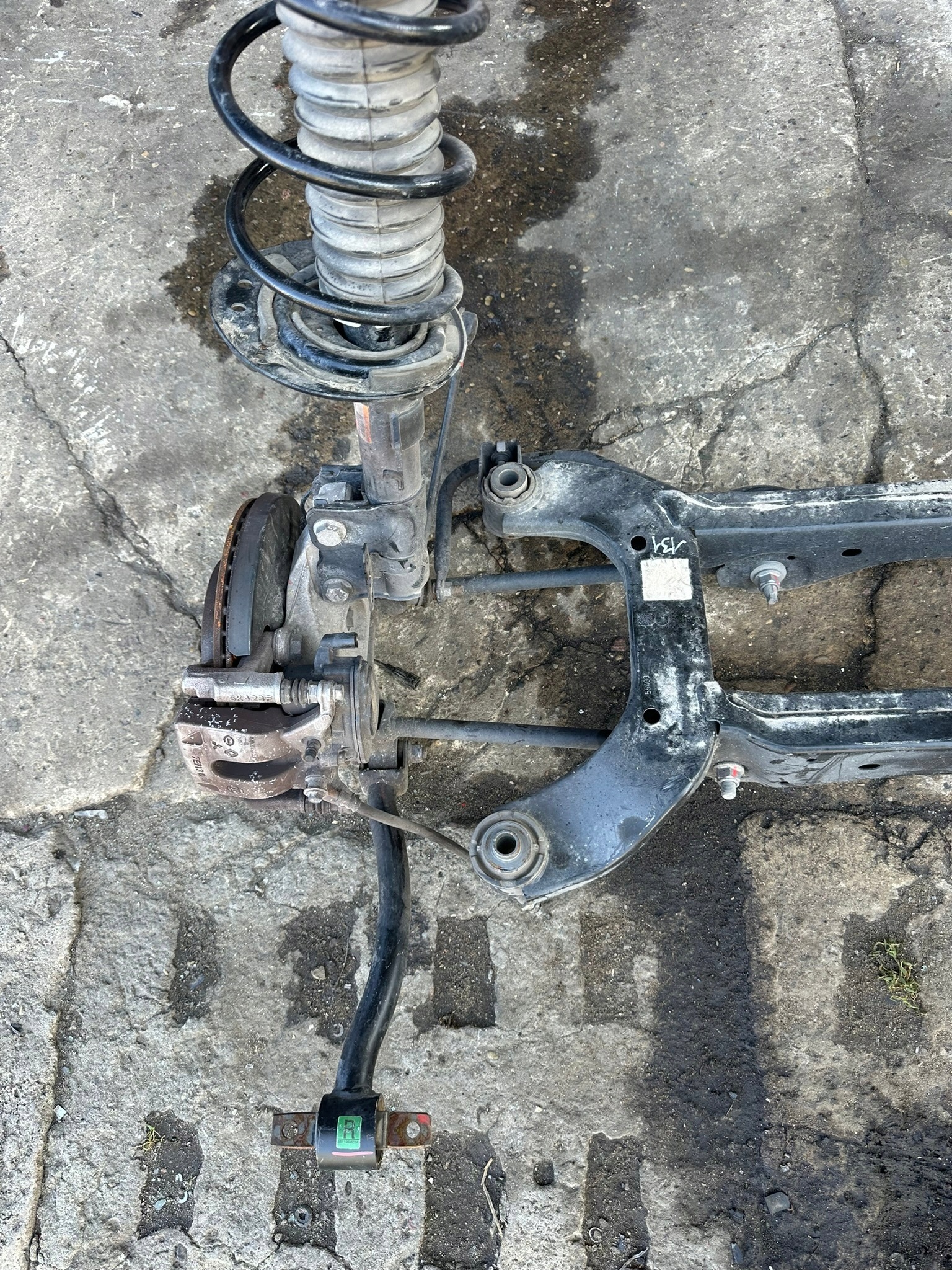 RENAULT MEGANE V E-TECH sususpension rear part rear. axle beam complete