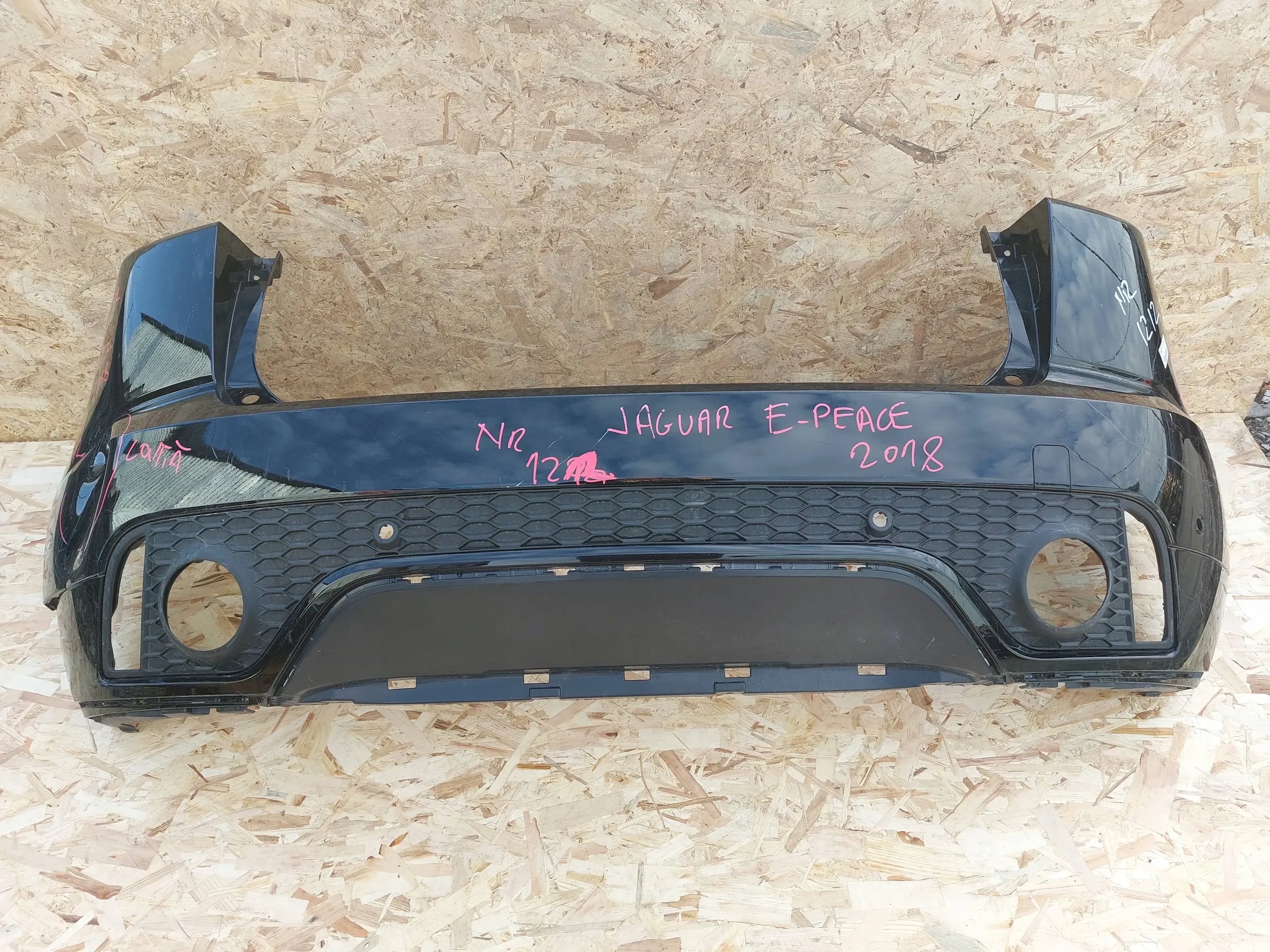 bumper rear part Jaguar E-Pace 17