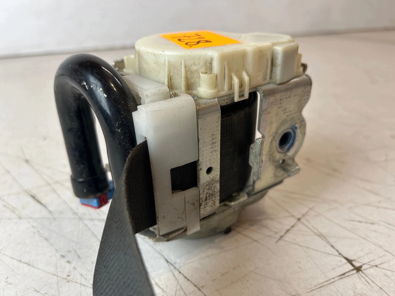 tension belt safety front front right Renault Trafic III Vivaro B