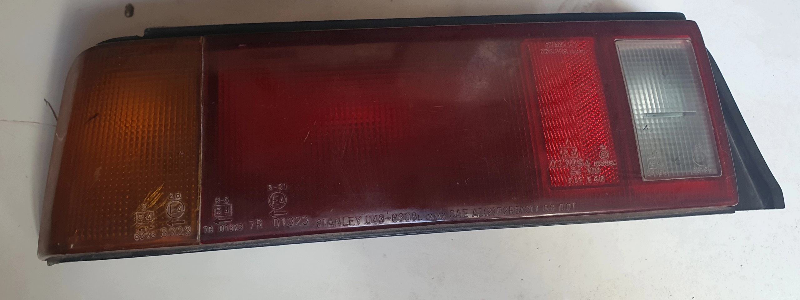 HONDA CIVIC IV HB 3D 87-89 light rear part left original