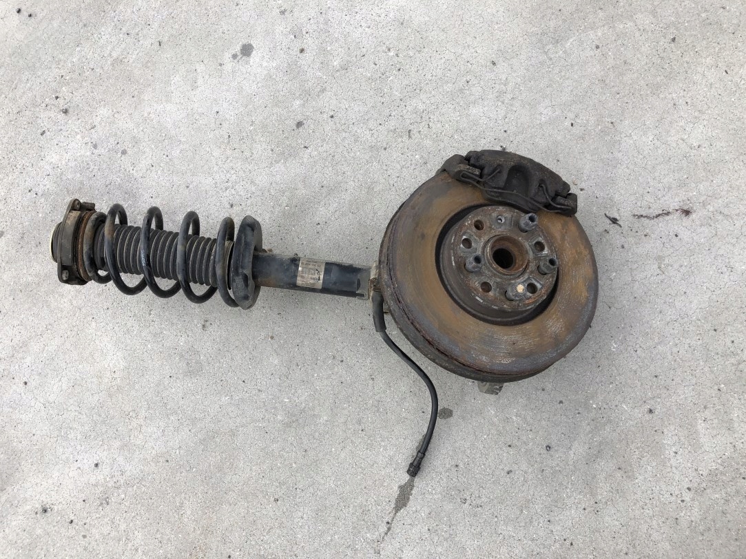 MCPERSON передний правый кроссовер VW PASSAT B7 10-15R