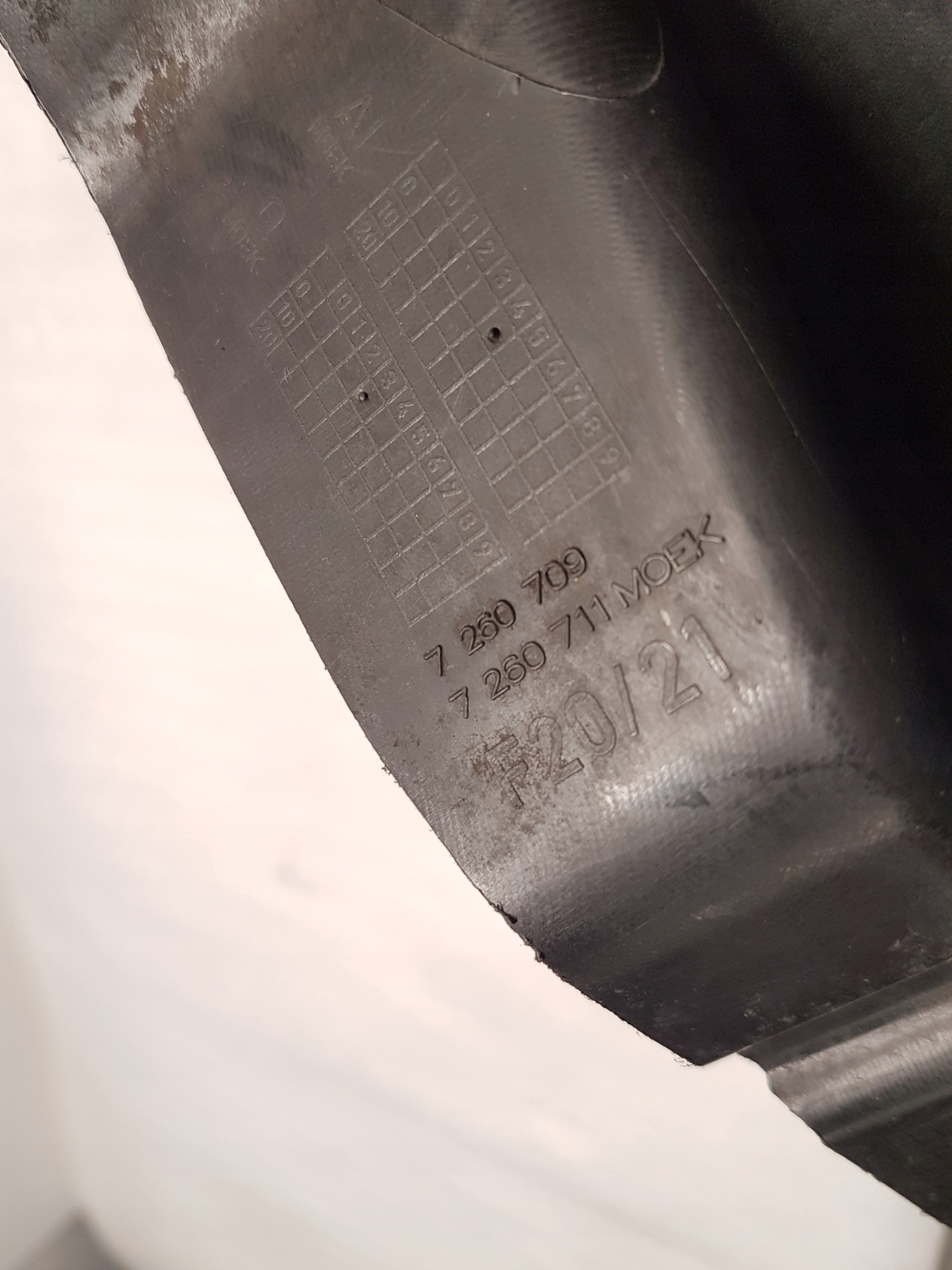 mudguard left front BMW F20 F21 7260709