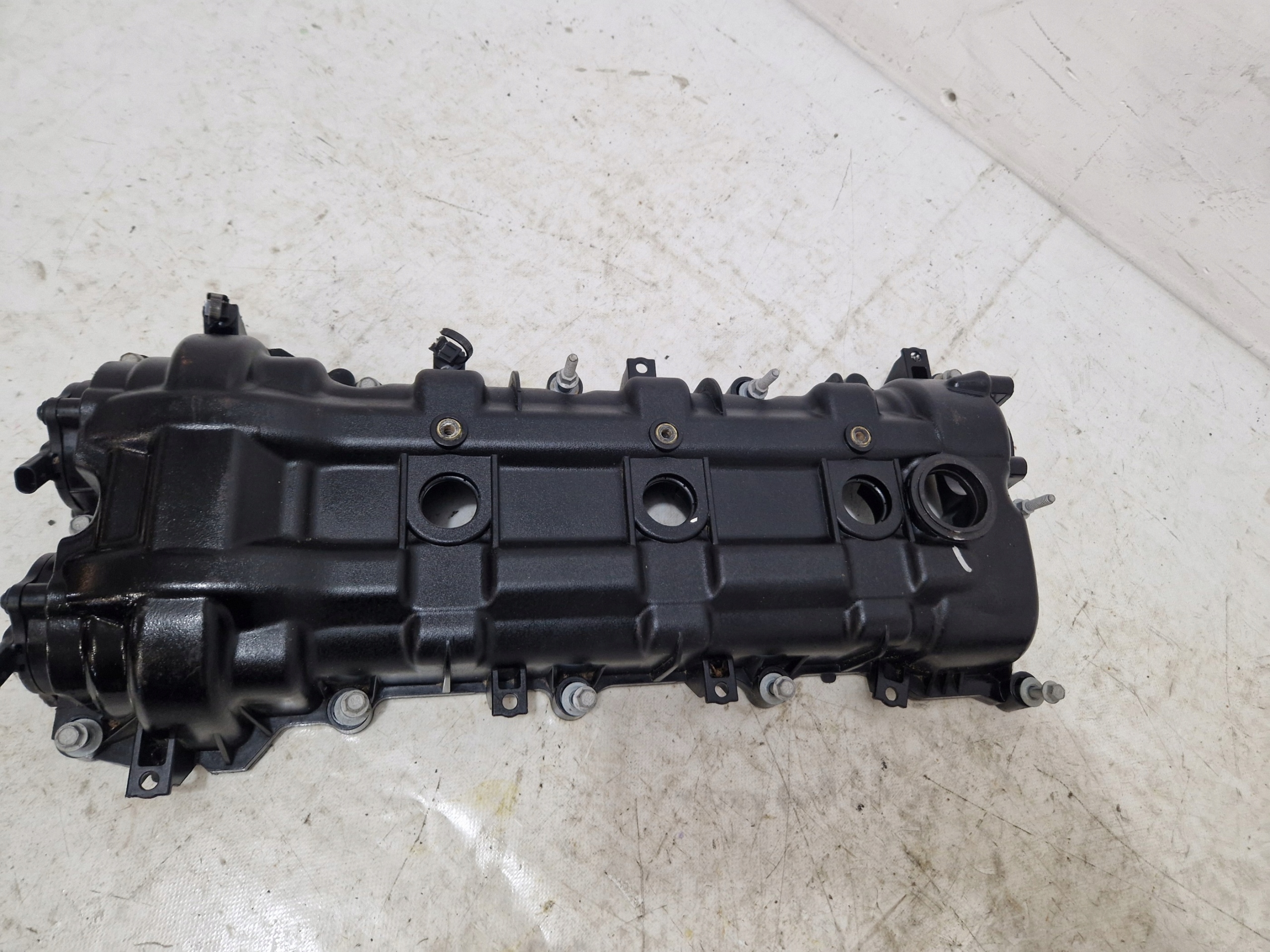 DODGE CHARGER CHALLENGER 2019 - 3.6 Abdeckung der Ventile rechts 05184068AN
