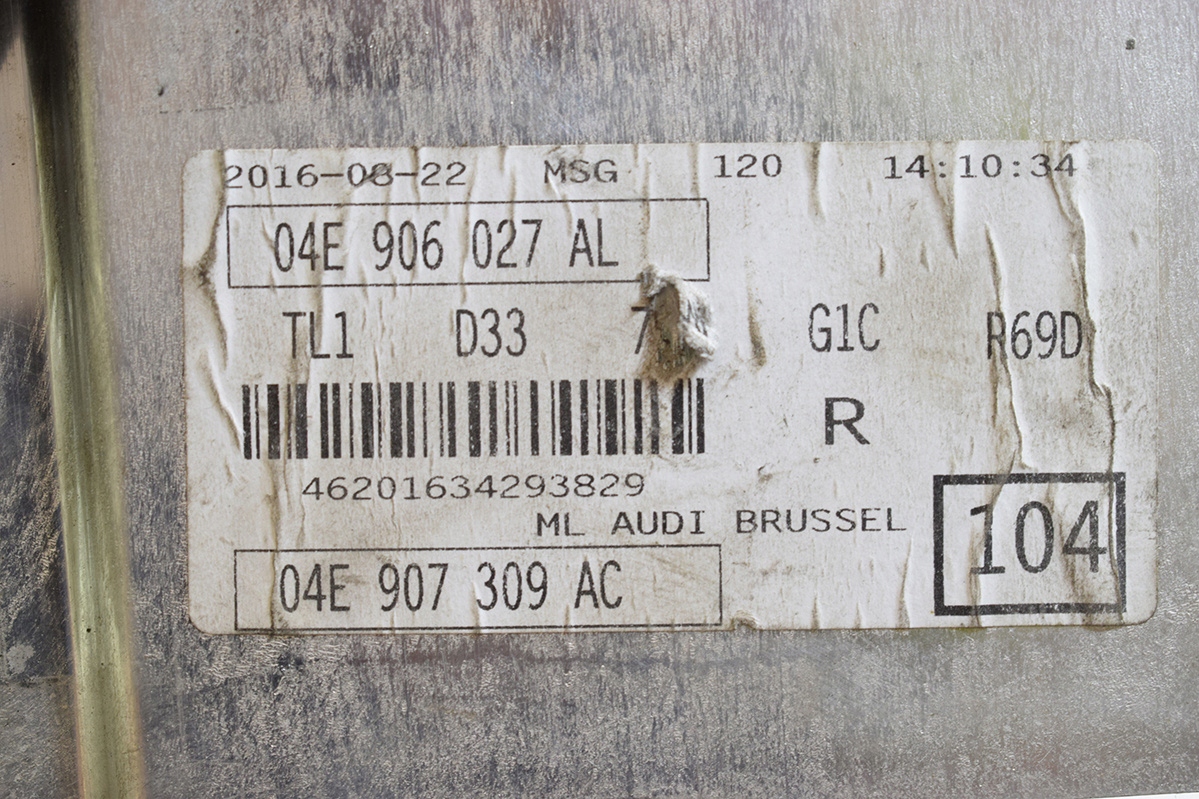 computer control unit VW SKODA SEAT 04E907309AC