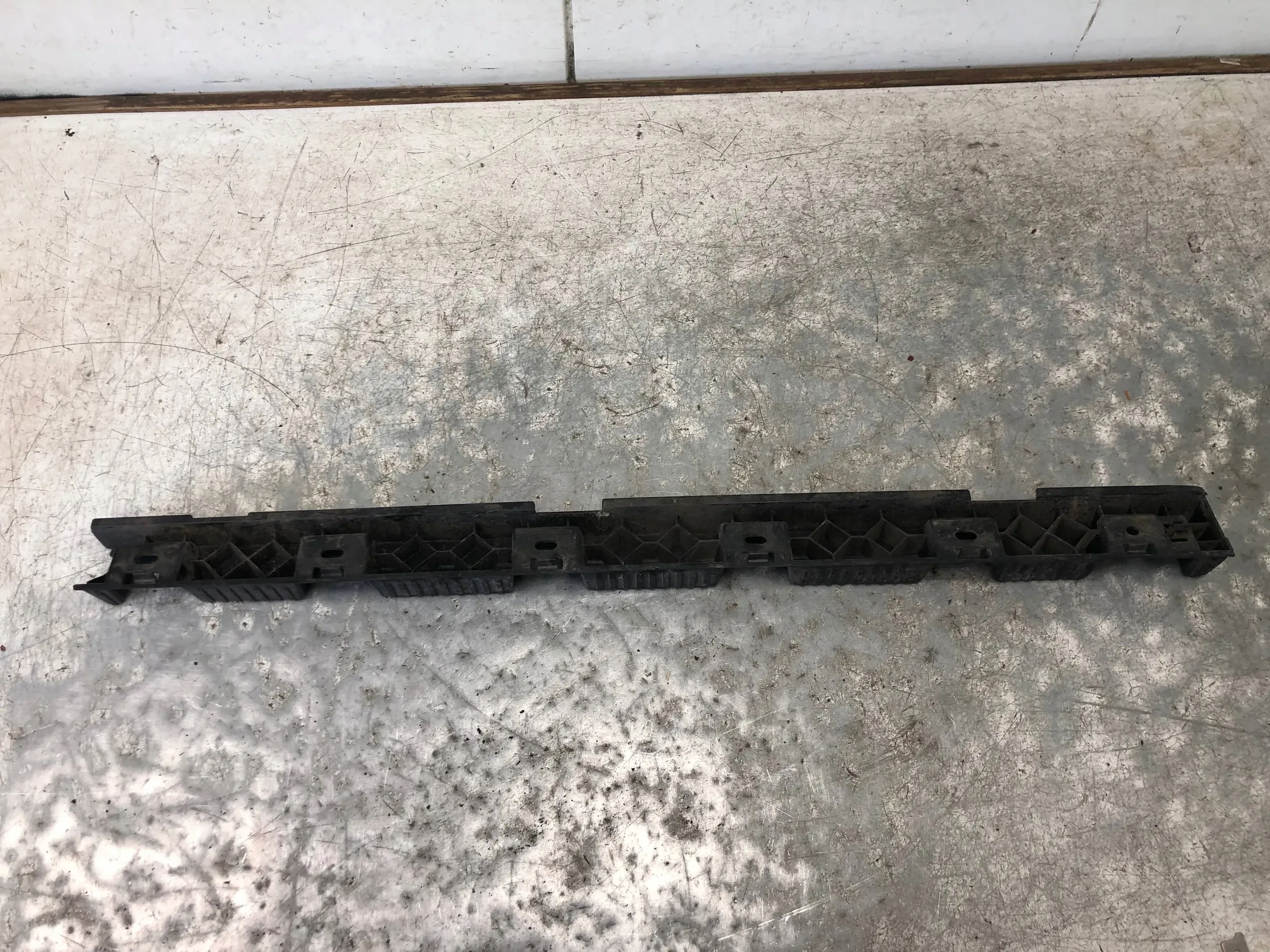 Support plaque Jupes Gauche BMW X1 E84 2991493