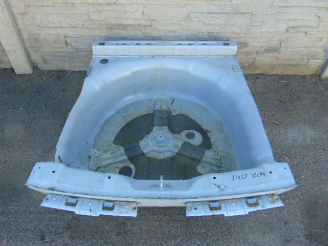 ПЕРЕДНЯ ПАНЕЛЬ ЗАД. ЗАДНІЙ ПОВЕРХ HYUNDAI I40 УНІВЕРСАЛ