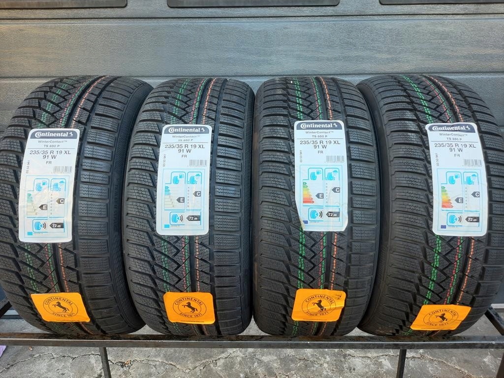 

235/35R19 Continental WinterContact XL komplet zim