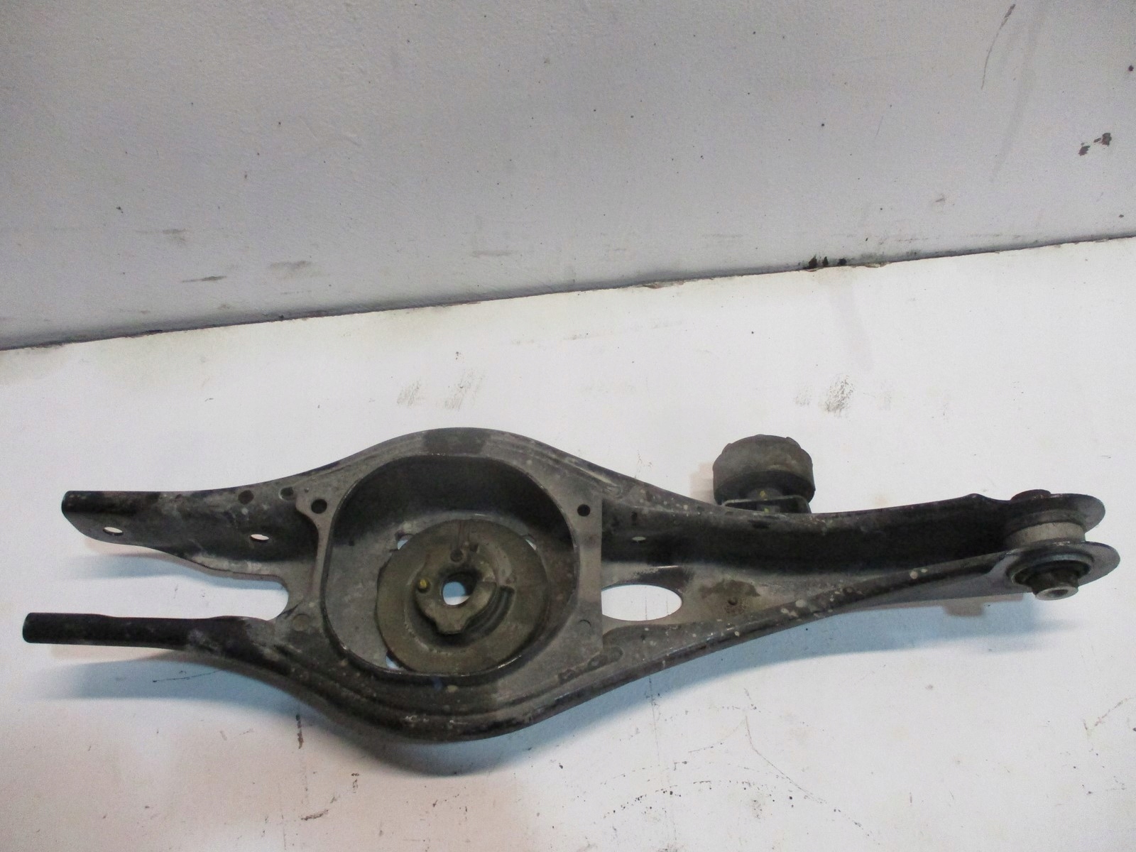 QUERLENKER HINTEN HECK KIA NIRO II 1,6HYB