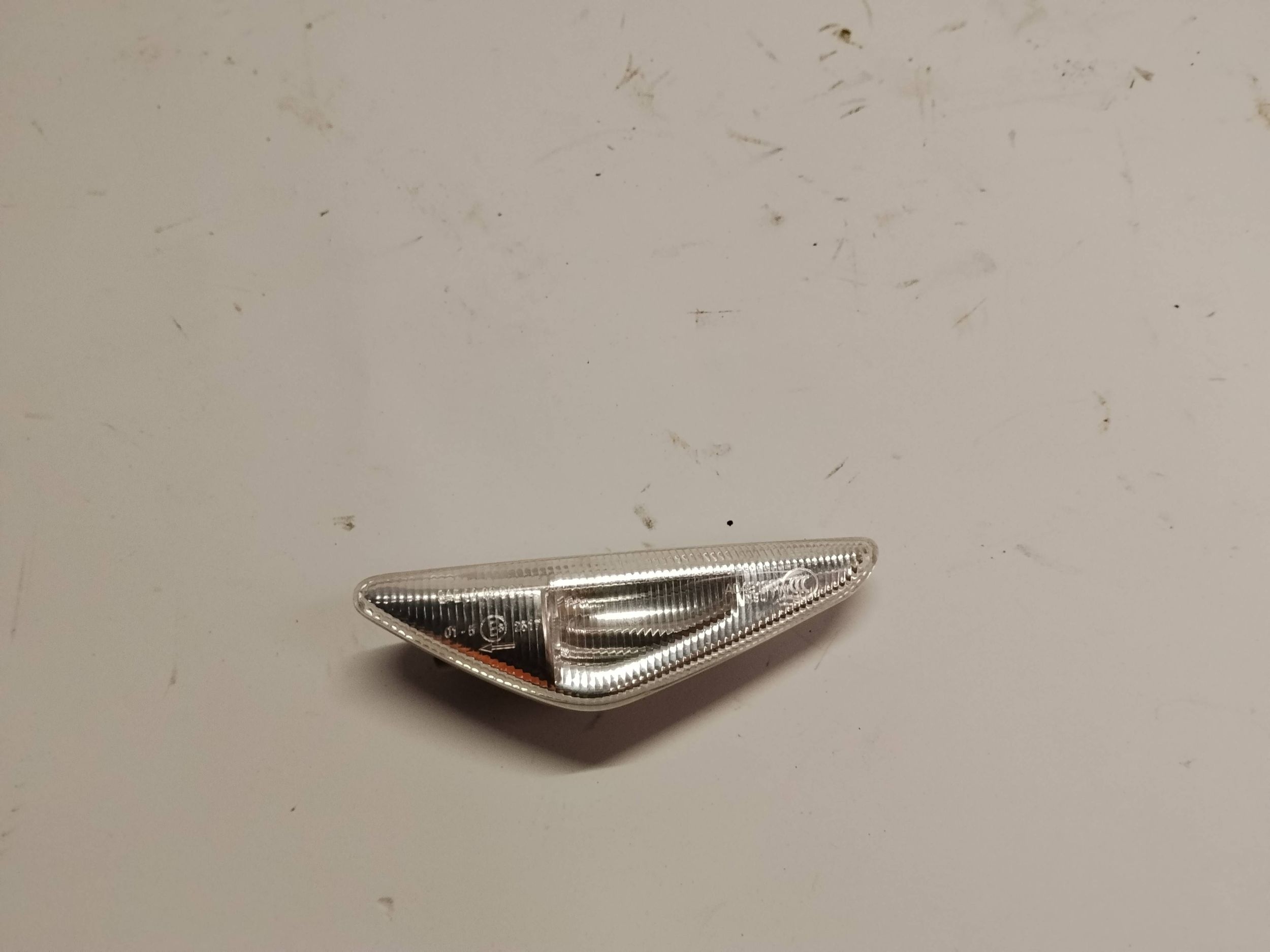 indicator w blotniku left BMW X6 E71 7171007